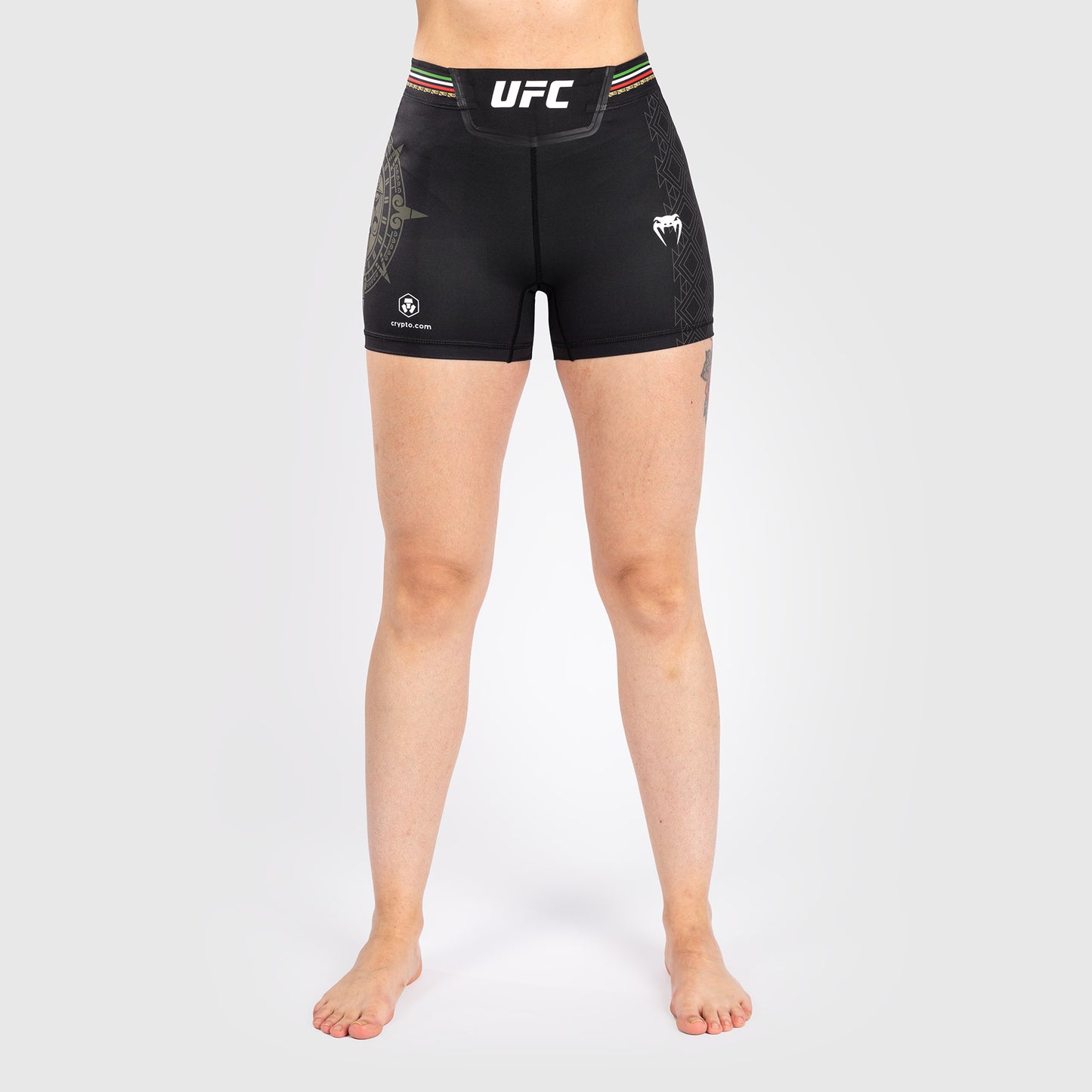 Noche UFC by Venum Authentic Fight Night Vale Tudo Short-korte pasvorm voor dames, zwart