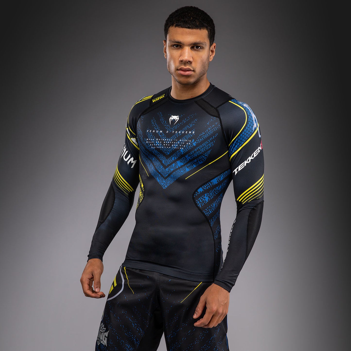 Venum x TEKKEN 8 Rashguard met Lange Mouwen - King - Zwart/Geel