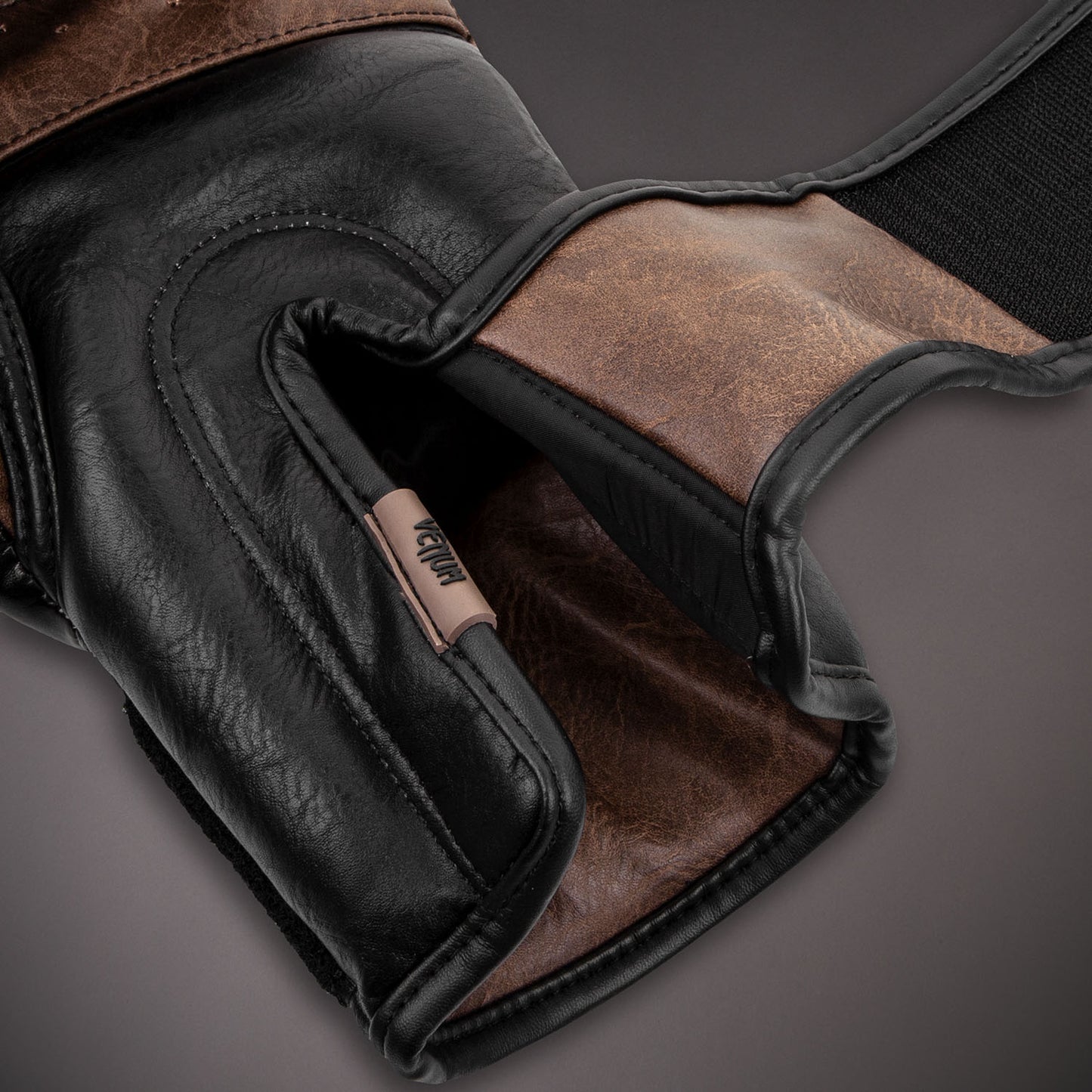 Venum Impact Bokshandschoenen