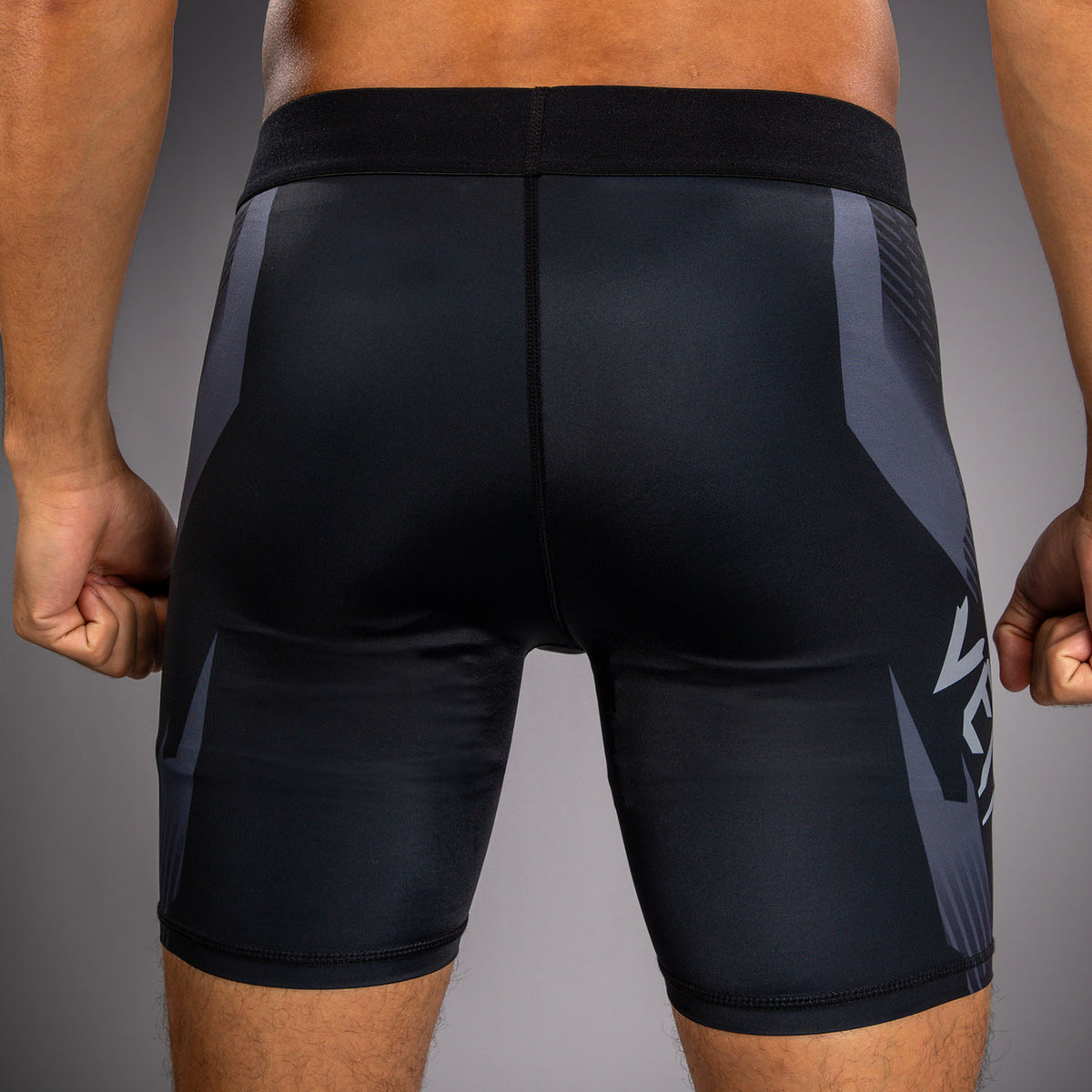 Venum No-Gi 6.0 Compressieshort - Zwart/Grijs