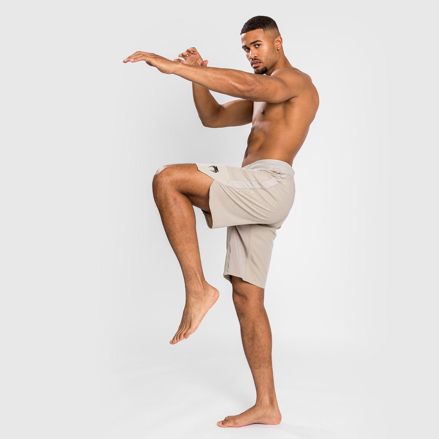 Venum G-Fit Air Fightshort - Zand