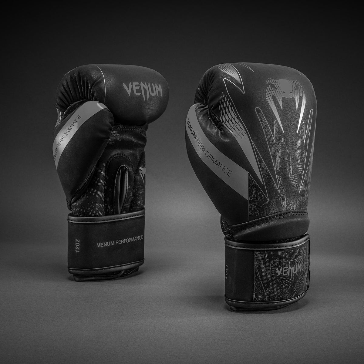 Venum Impact Amazonia Reborn bokshandschoenen - Zwart/Grijs