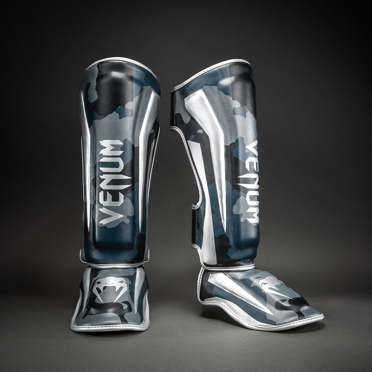 Venum Elite Camo Scheenbeschermers - Donker Marineblauw/Blauw