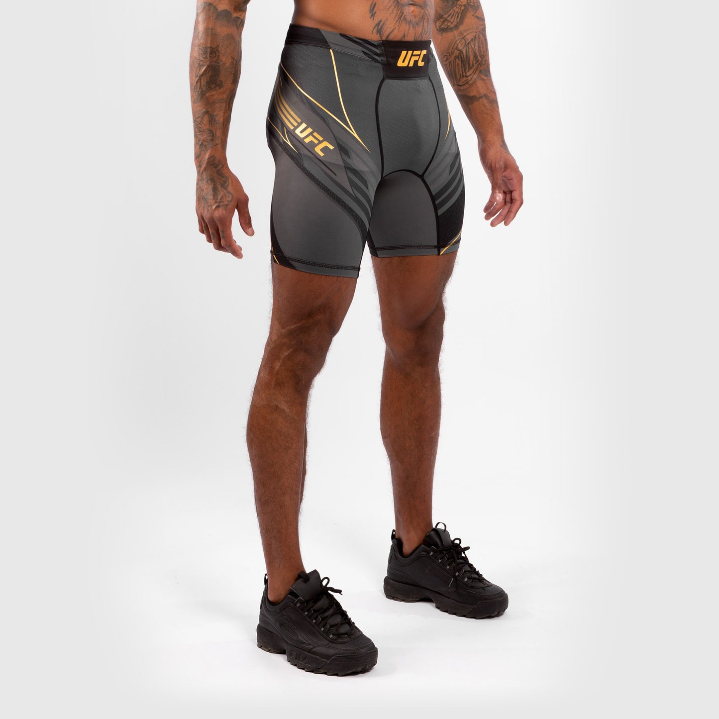 UFC Venum Authentic Fight Night Vale Tudo Herenshort - Long Fit - Zwart