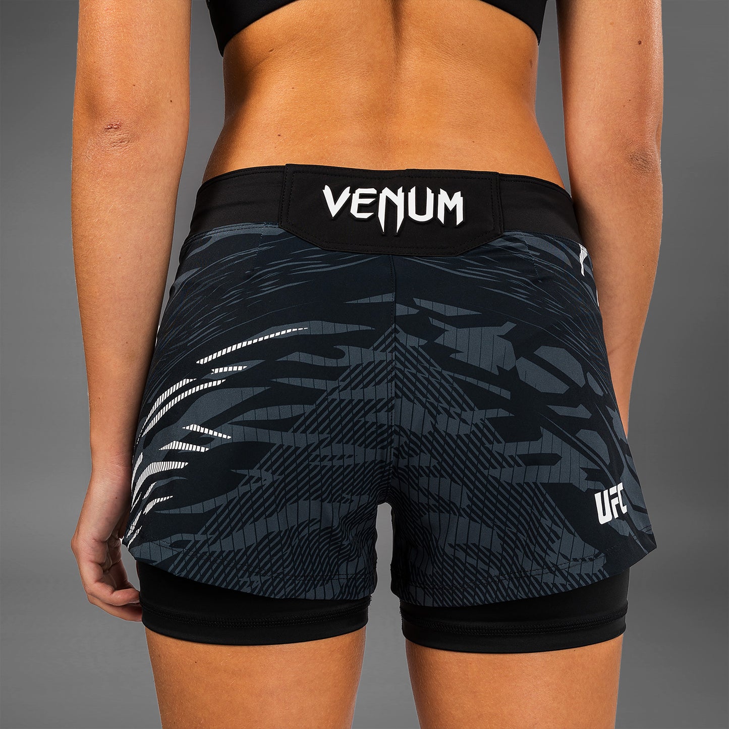 UFC Fusion by Venum Authentic Fight Night Fight Shorts voor Dames - Zwart