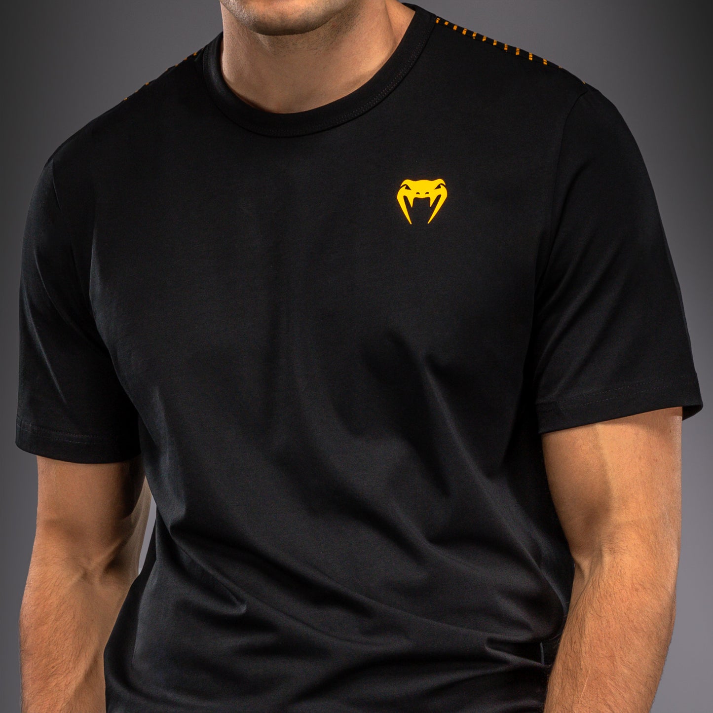 Venum Quetzal Fury T-shirt - Zwart/Fury Rood/Tangerine