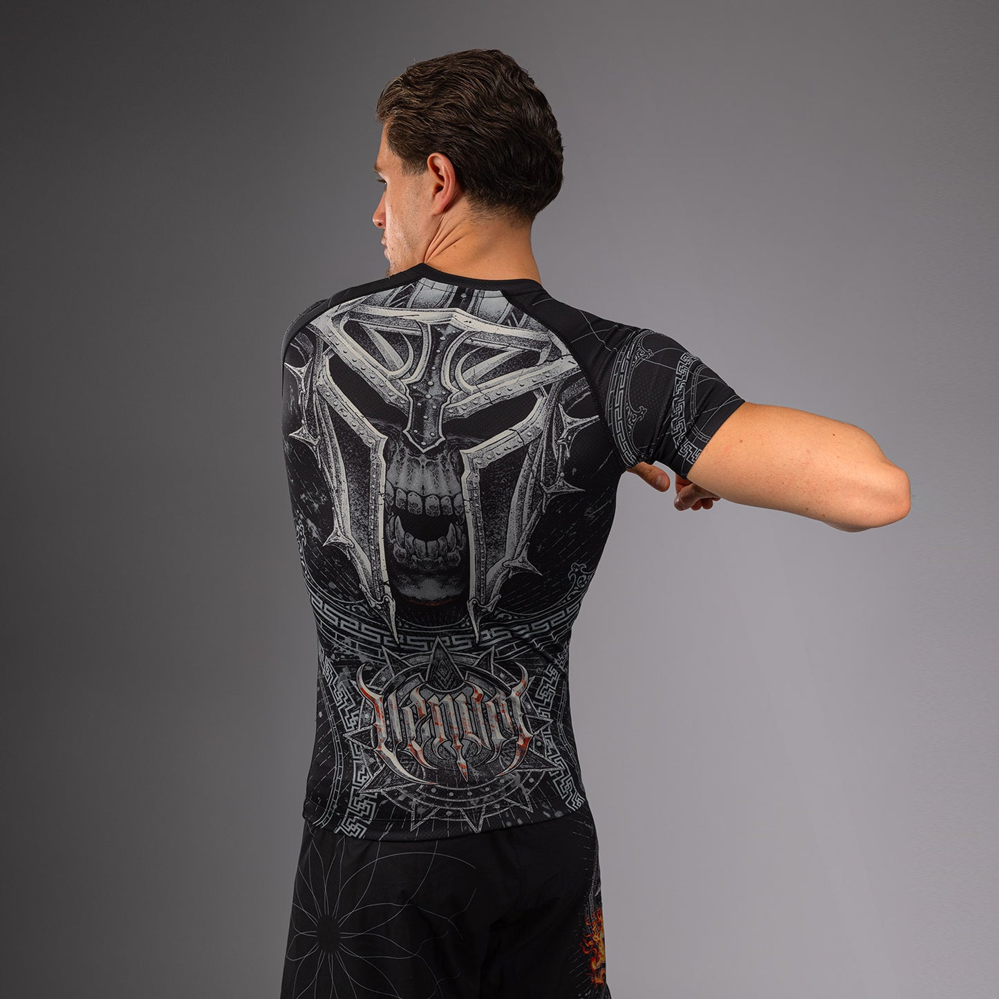 Venum Gladiator 5.0 Heren Korte Mouw Rashguard - Zwart/Zilver