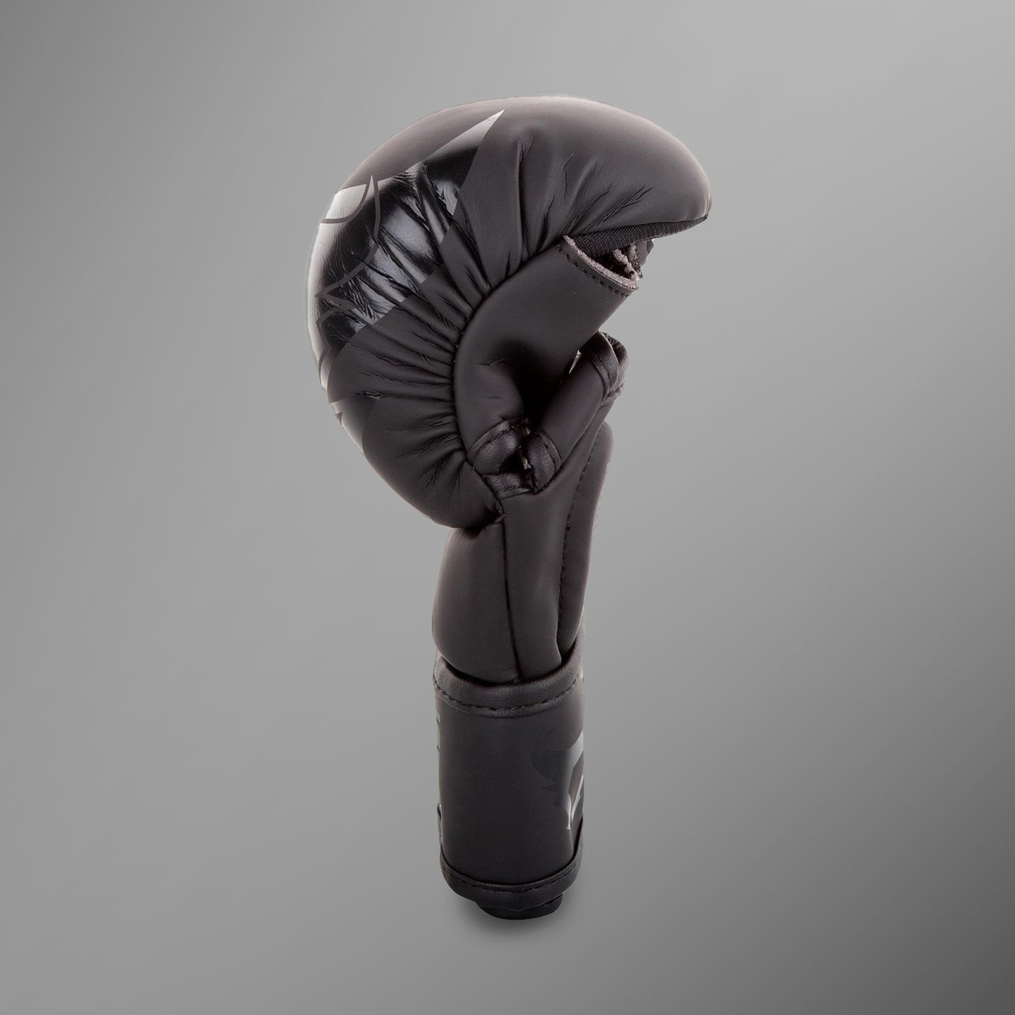 Ringhorns Charger by Venum SPARRING HANDSCHOENEN - ZWART/ZWART