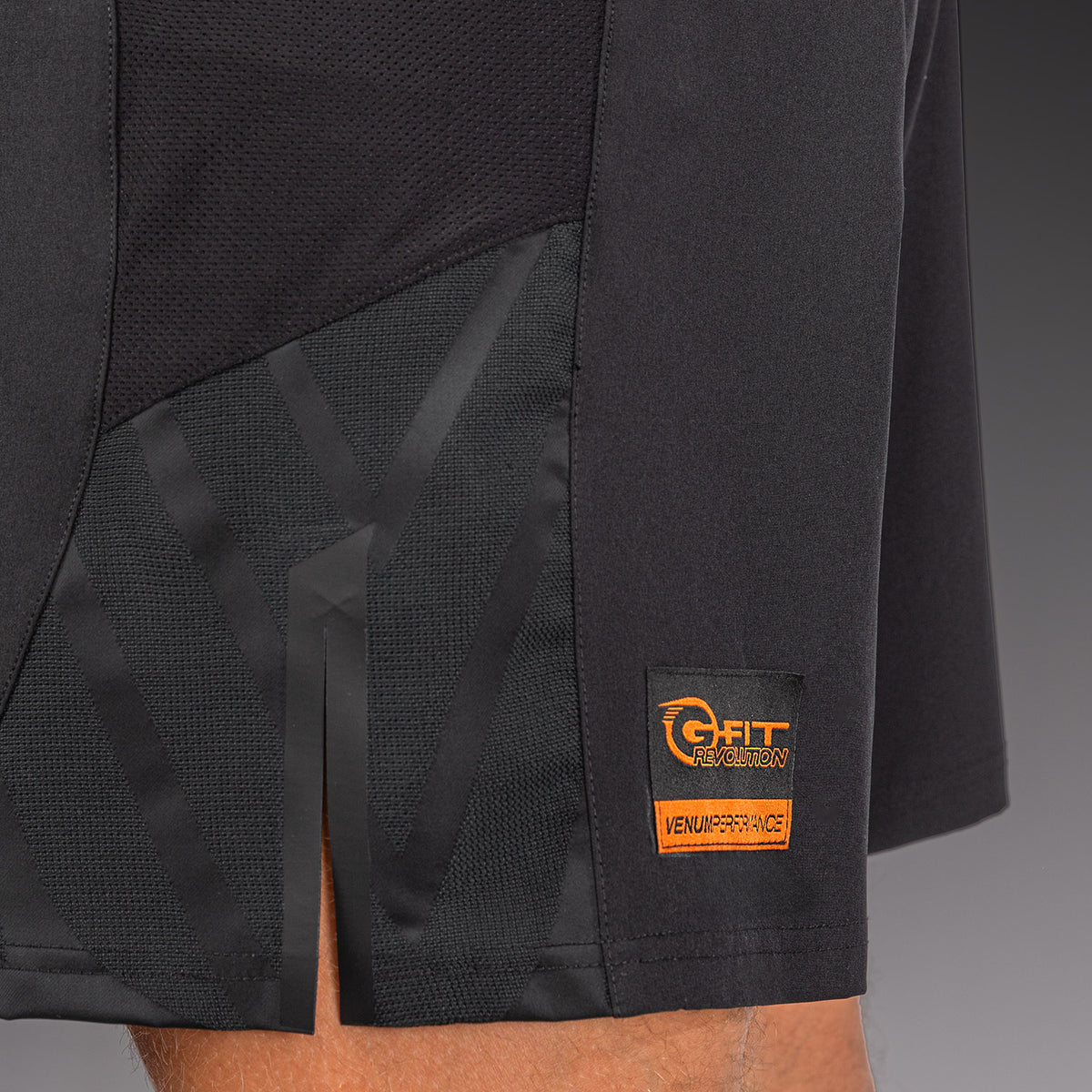 Venum G-Fit Revolution Fightshort - Zwart/Koper