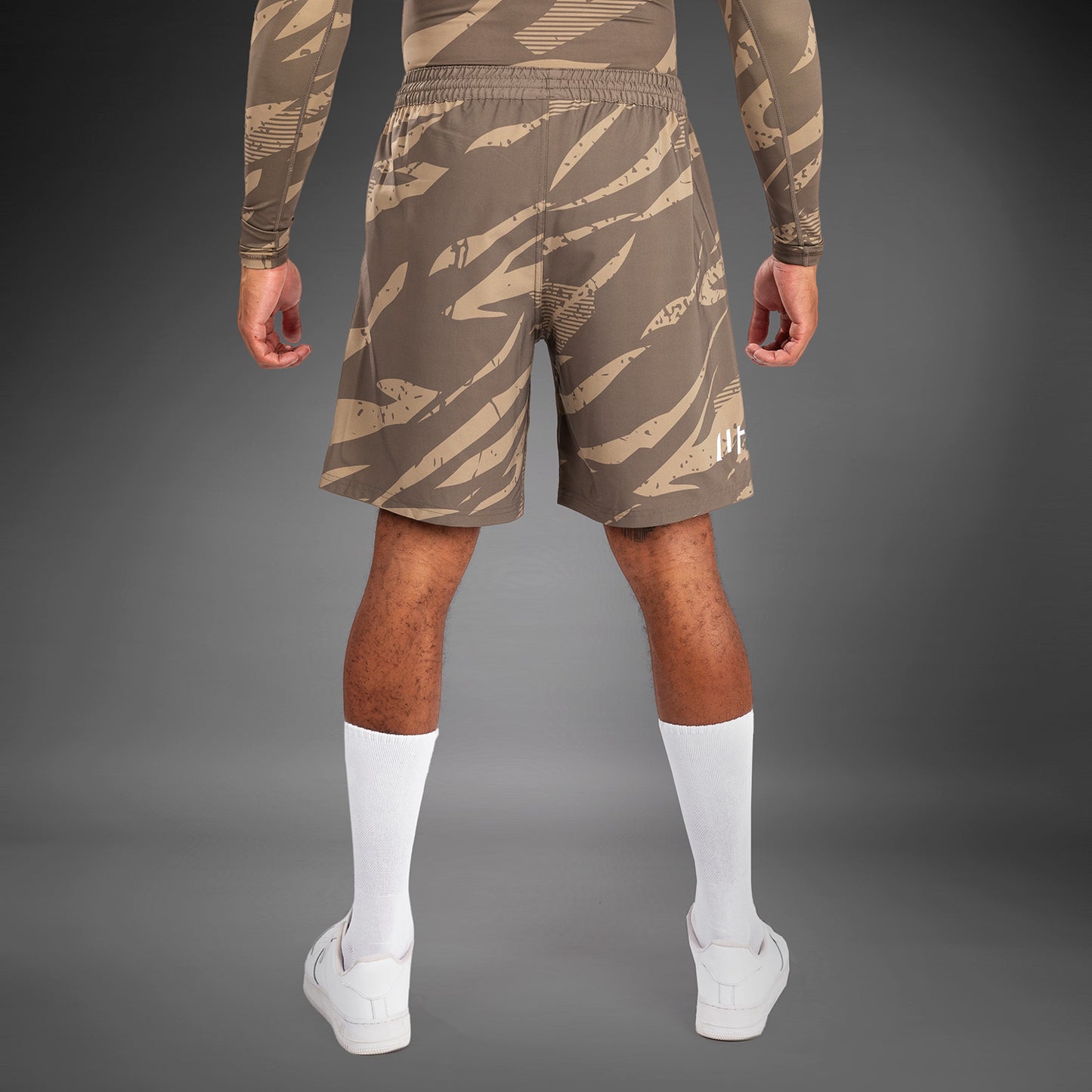 UFC Adrenaline By Venum Fight Week Performance Shorts Voor Mannen - Desert Camo