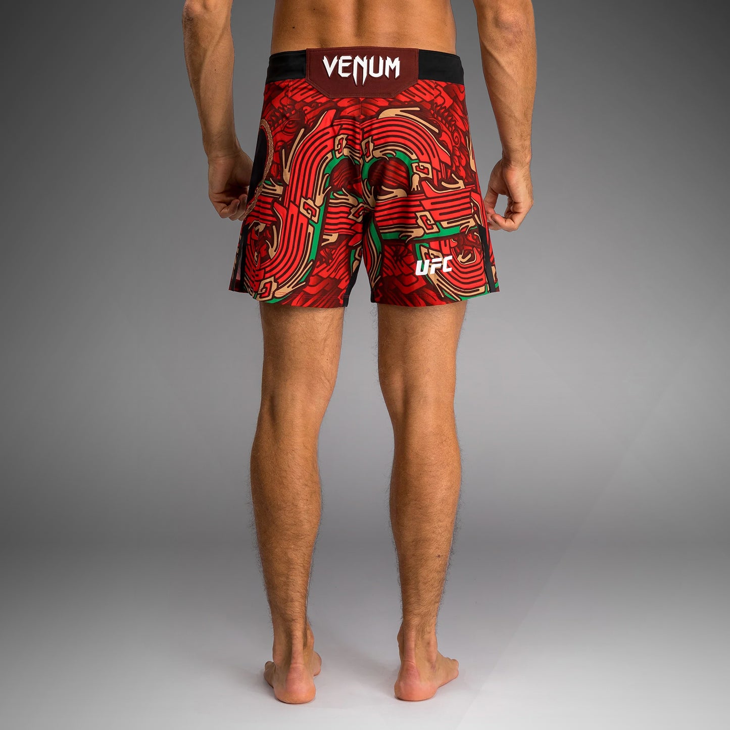 UFC Unrivaled by Venum Brandon Moreno Mannen Fight Short - Rood