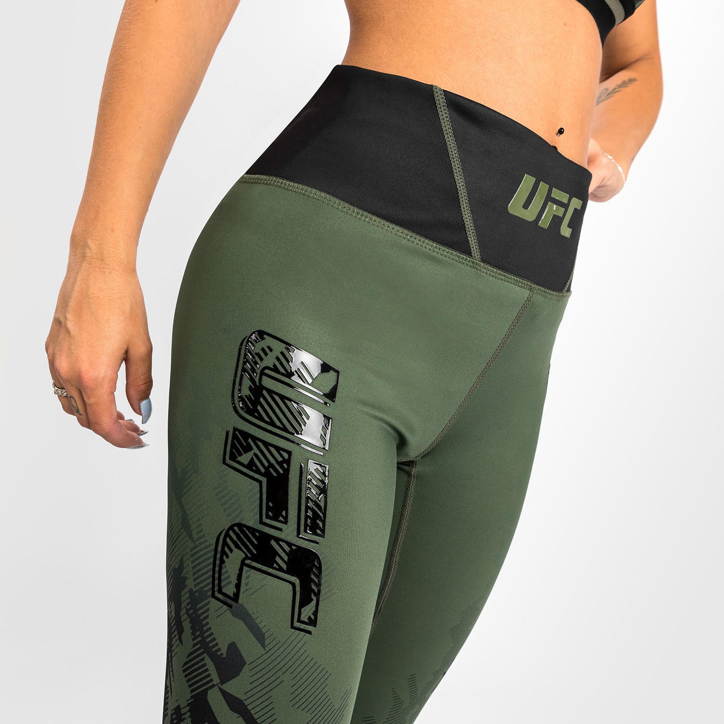 UFC Venum Authentic Fight Week Performance Tight voor dames - Kaki