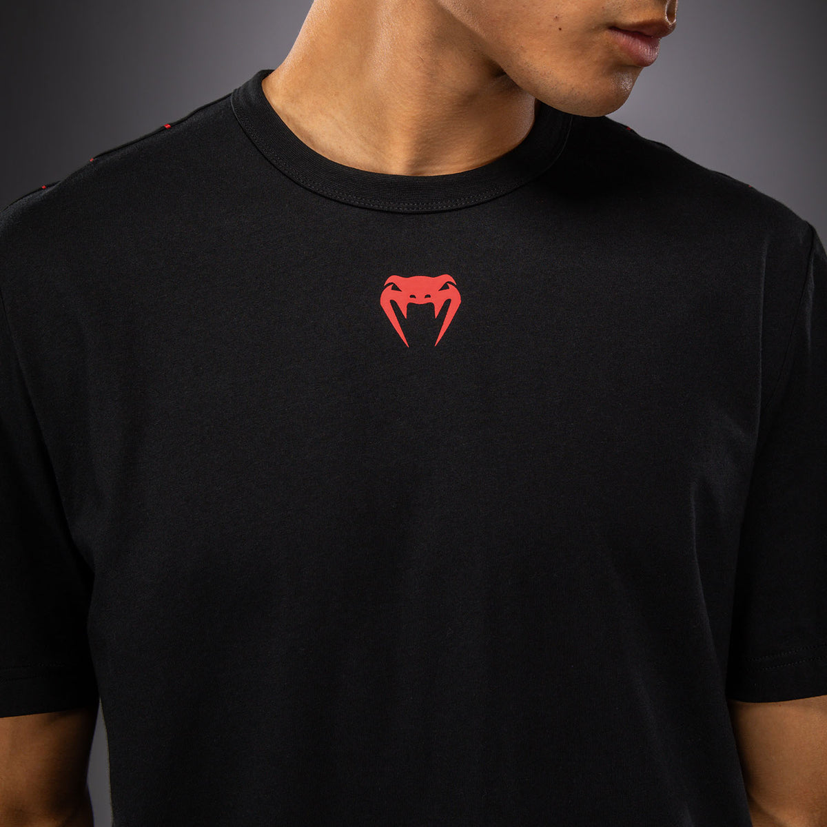 Venum Amazonia Reborn T-shirt - Zwart/Rood