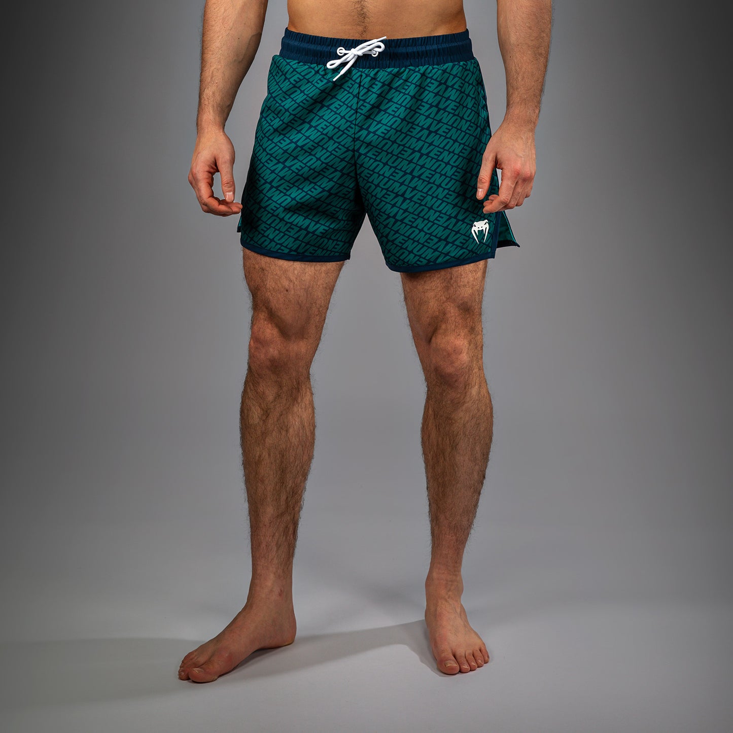 Venum Echo Board Shorts - Diep Oceaanblauw/Emerald Groen