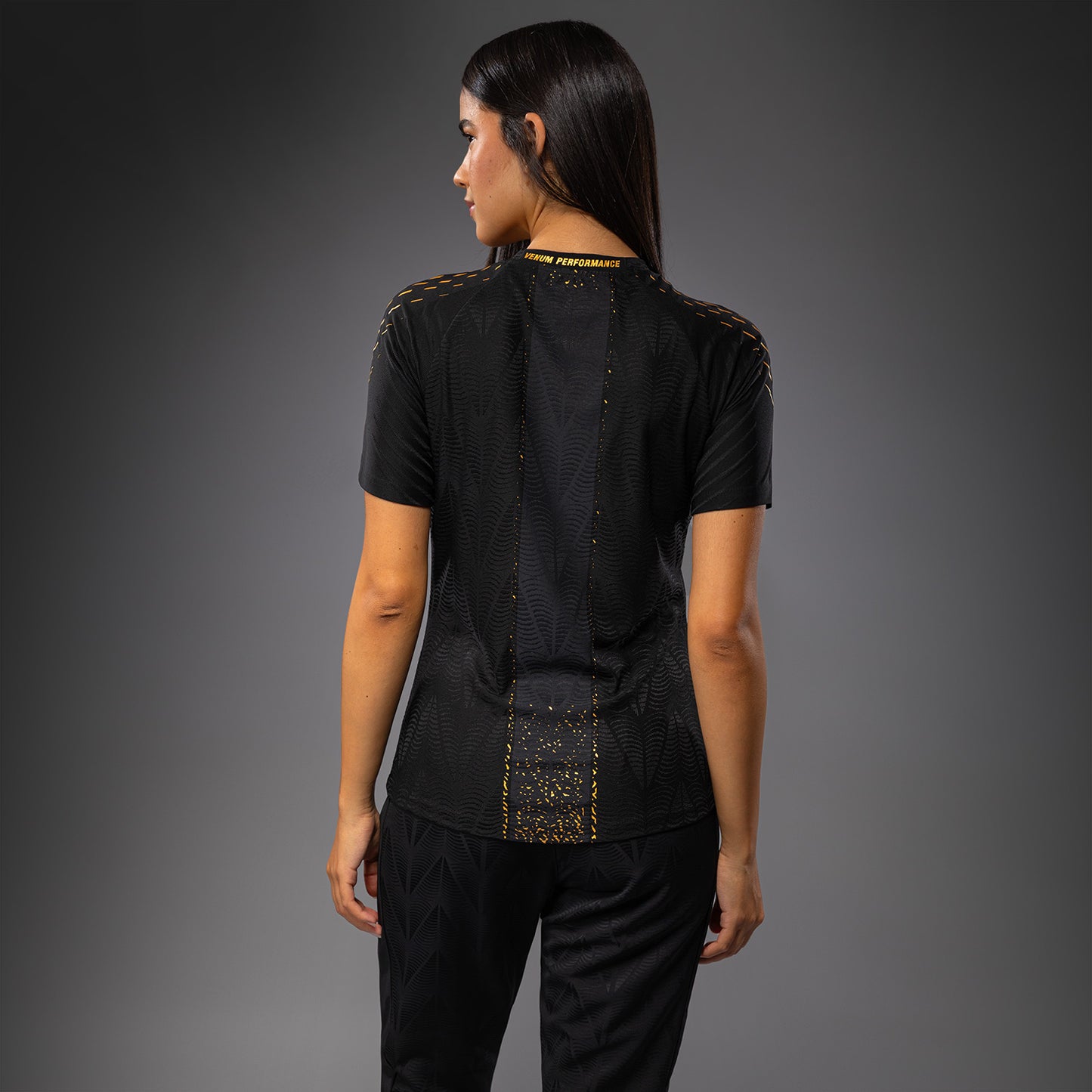 UFC Zenith by Venum Authentic Fight Night Officieel Walkout-shirt Dames Personalized - Champion