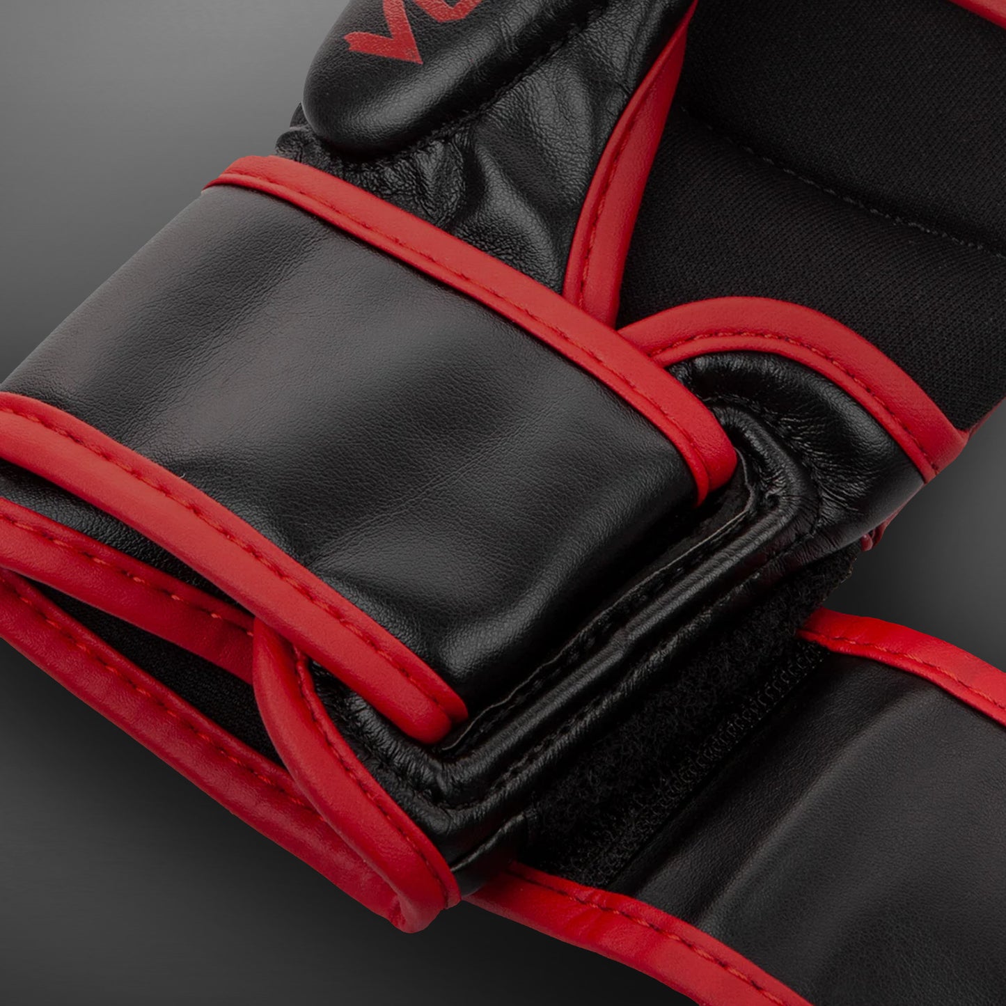 Venum Challenger 3.0 Trainingshandschoenen - Zwart/rood