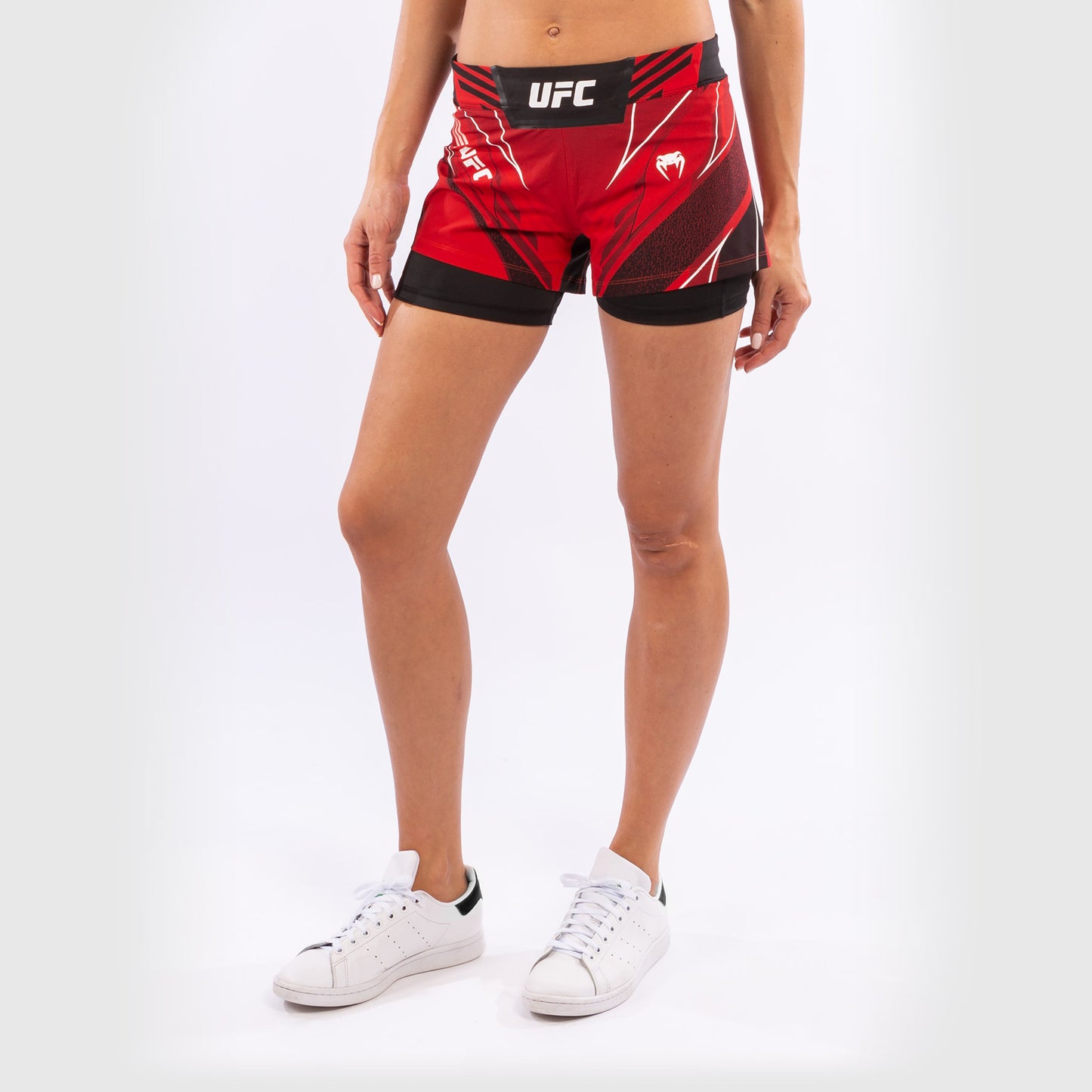 UFC Venum Authentic Fight Night Damesshorts - Short Fit - Rood
