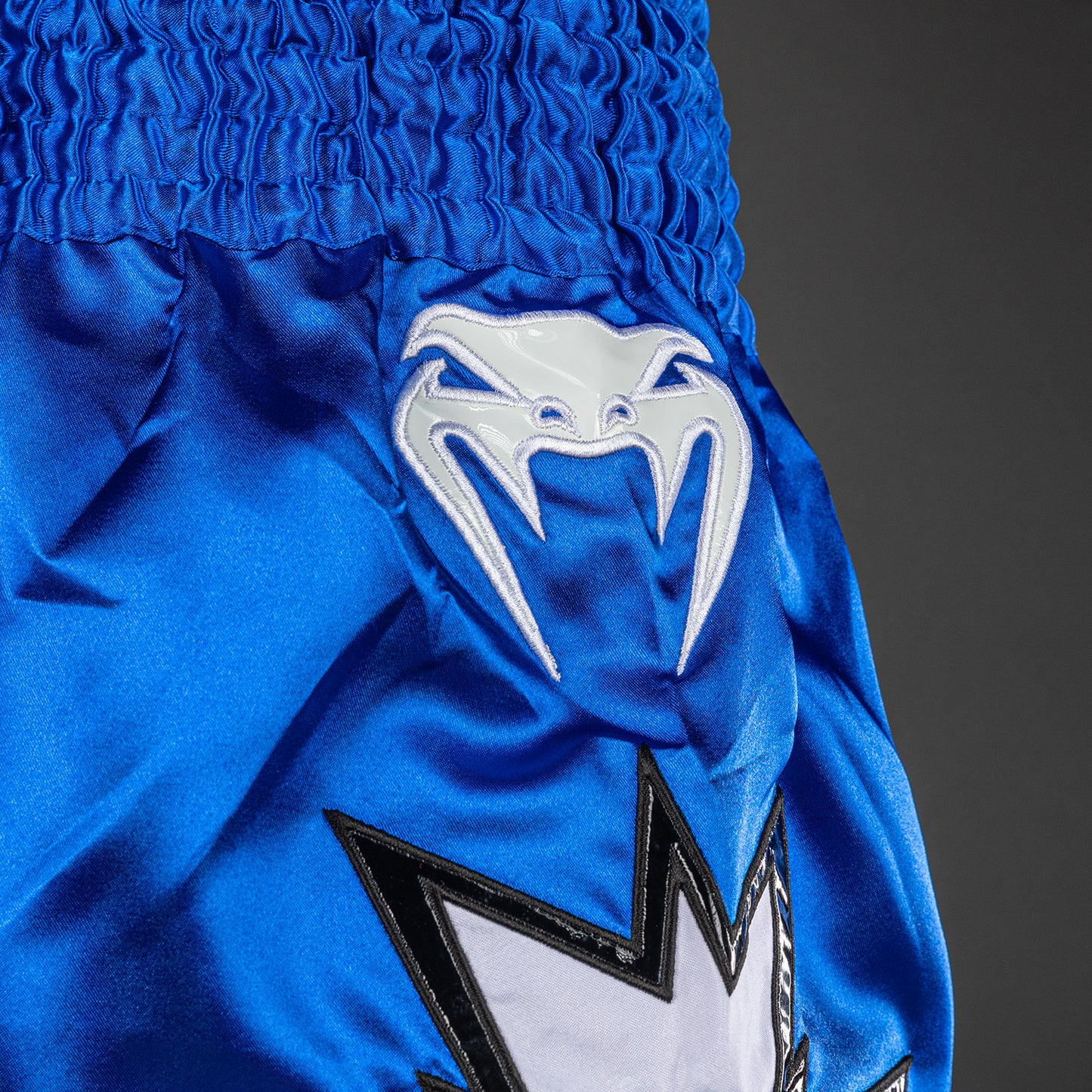 Venum Inferno 2.0 Muay Thai Shorts - Wit/Blauw