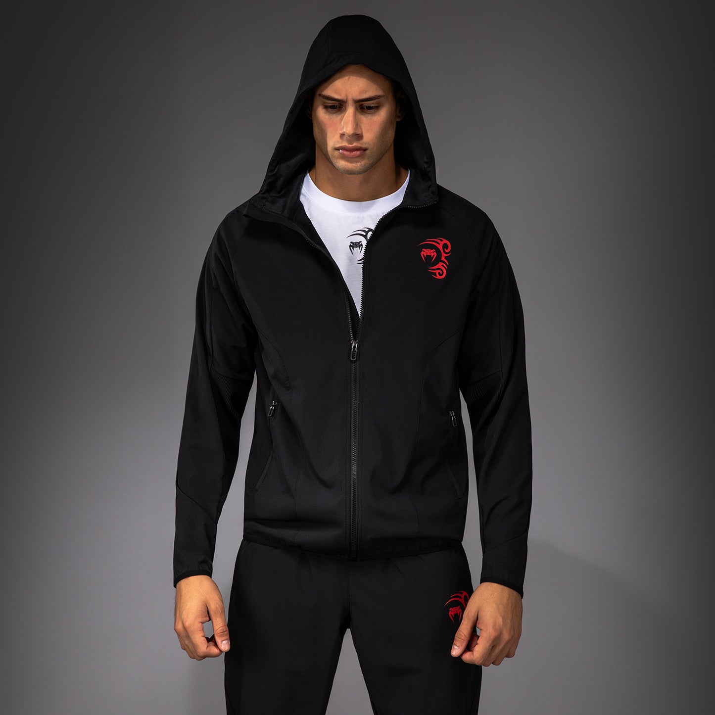 Venum x Mike Tyson Tiger Track Jacket - Diep Diep Zwart/Intens Rood