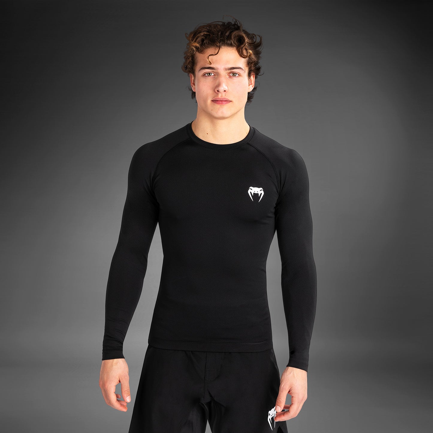 Venum Contender Herenbeschermer met lange mouwen - Zwart/Wit