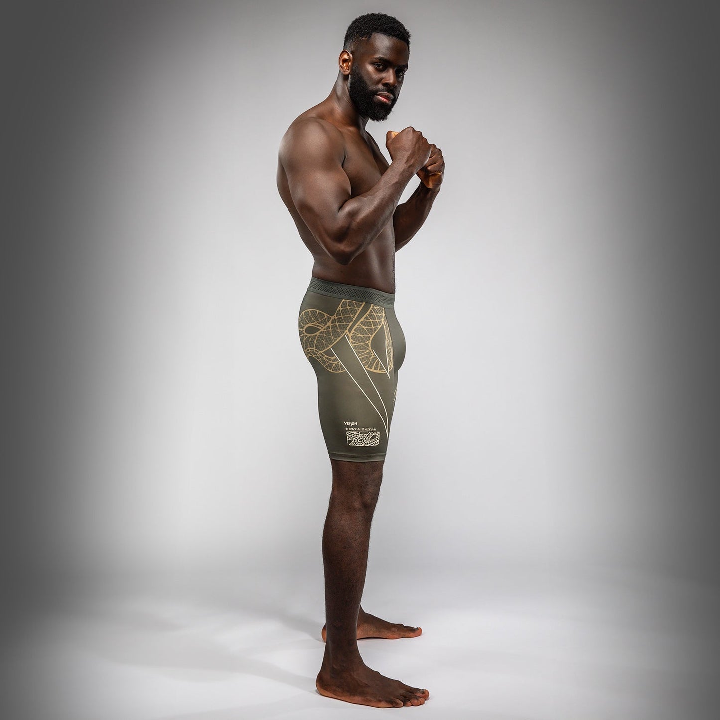 Venum Serpenti Vale Tudo Shorts – Khaki/Bronze/Ivoor