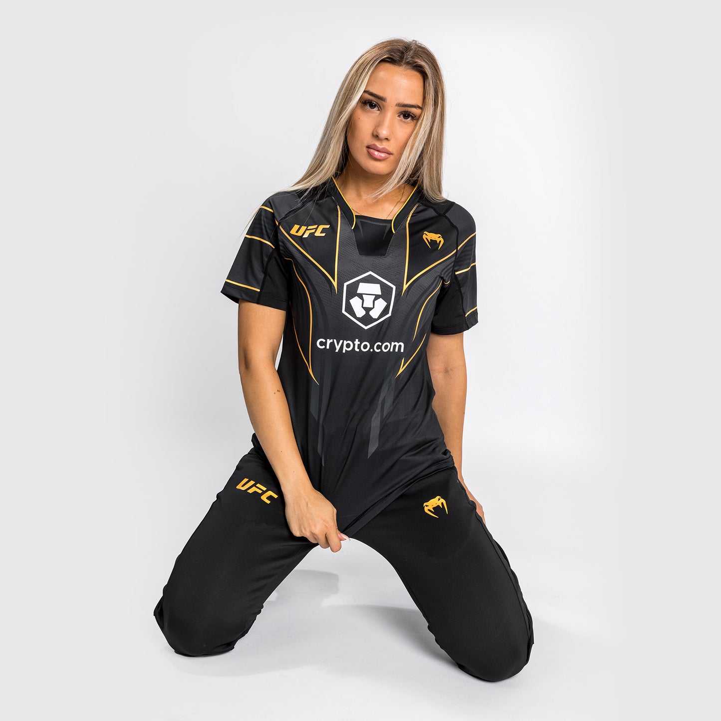 UFC Venum Authentic Fight Night 2.0 Dames Walkout Jersey - Kampioen