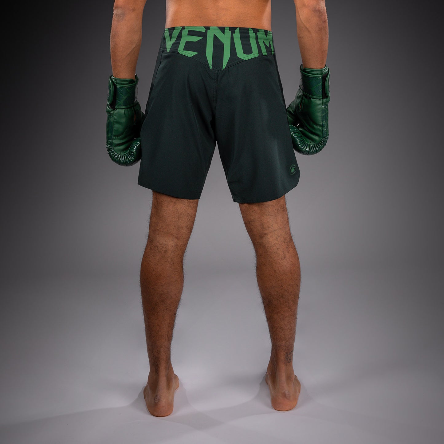 Venum Light 5.0 Fightshorts - Bosgroen/Lichtgroen