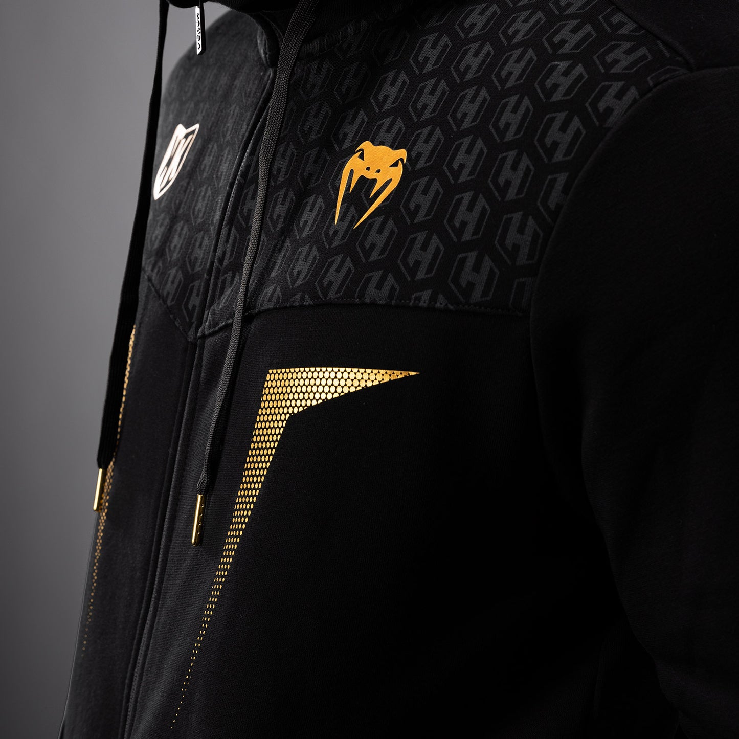 FK x Venum Hexagone MMA Jas met capuchon - Zwart/Goud