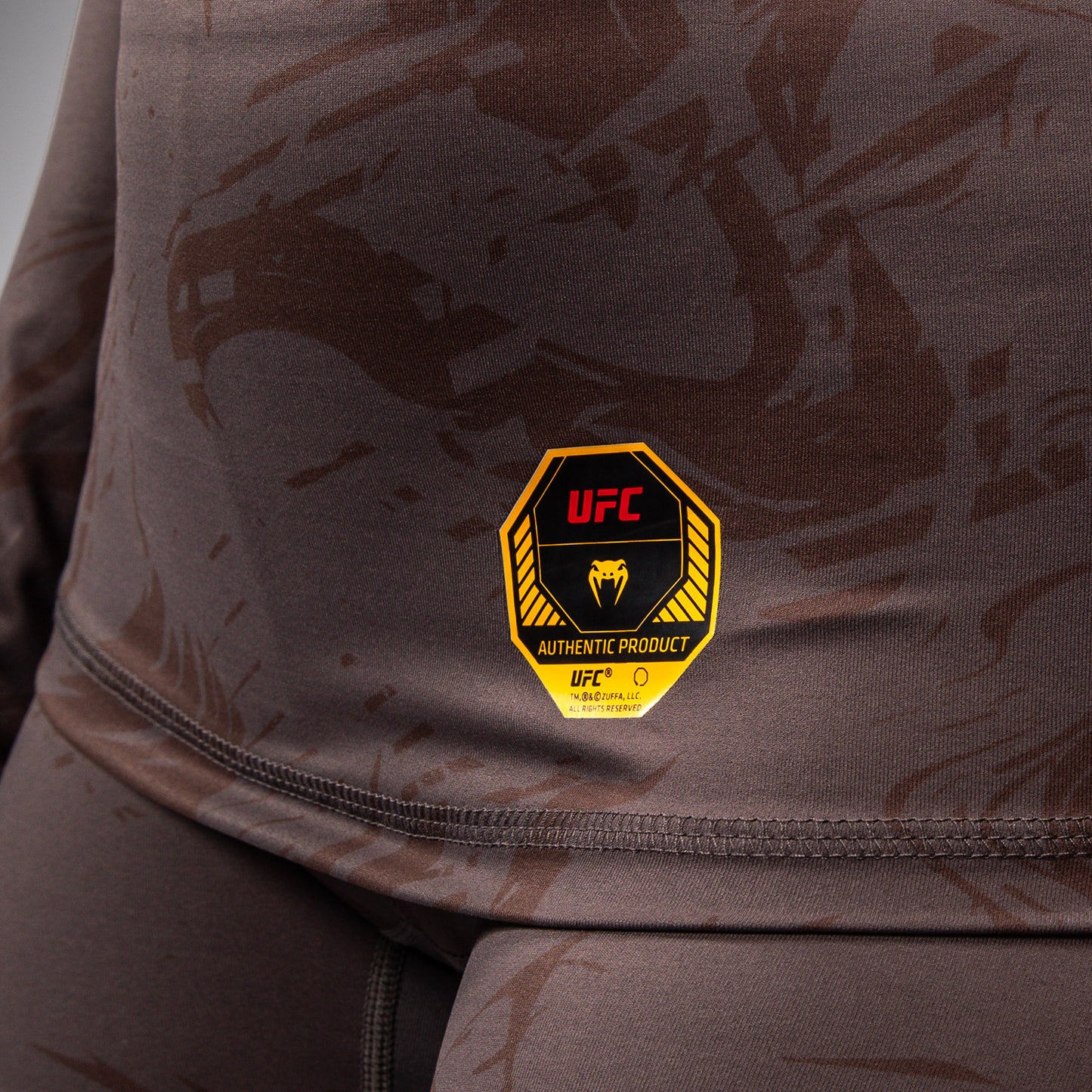 UFC Fusion by Venum Fight Week Performance Rashguard met Lange Mouwen voor Dames - Earthen Brown