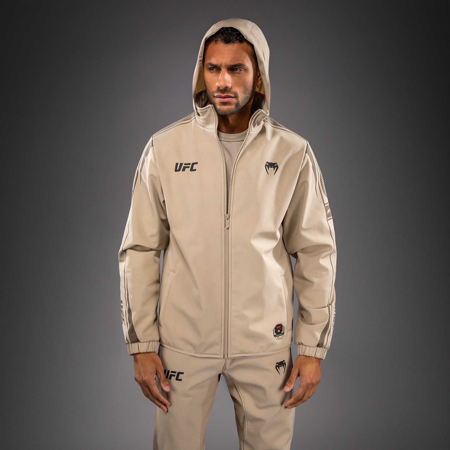 Venum UFC Unity by Venum Authentic Fight Week Heren Hoodie met Rits - Zand