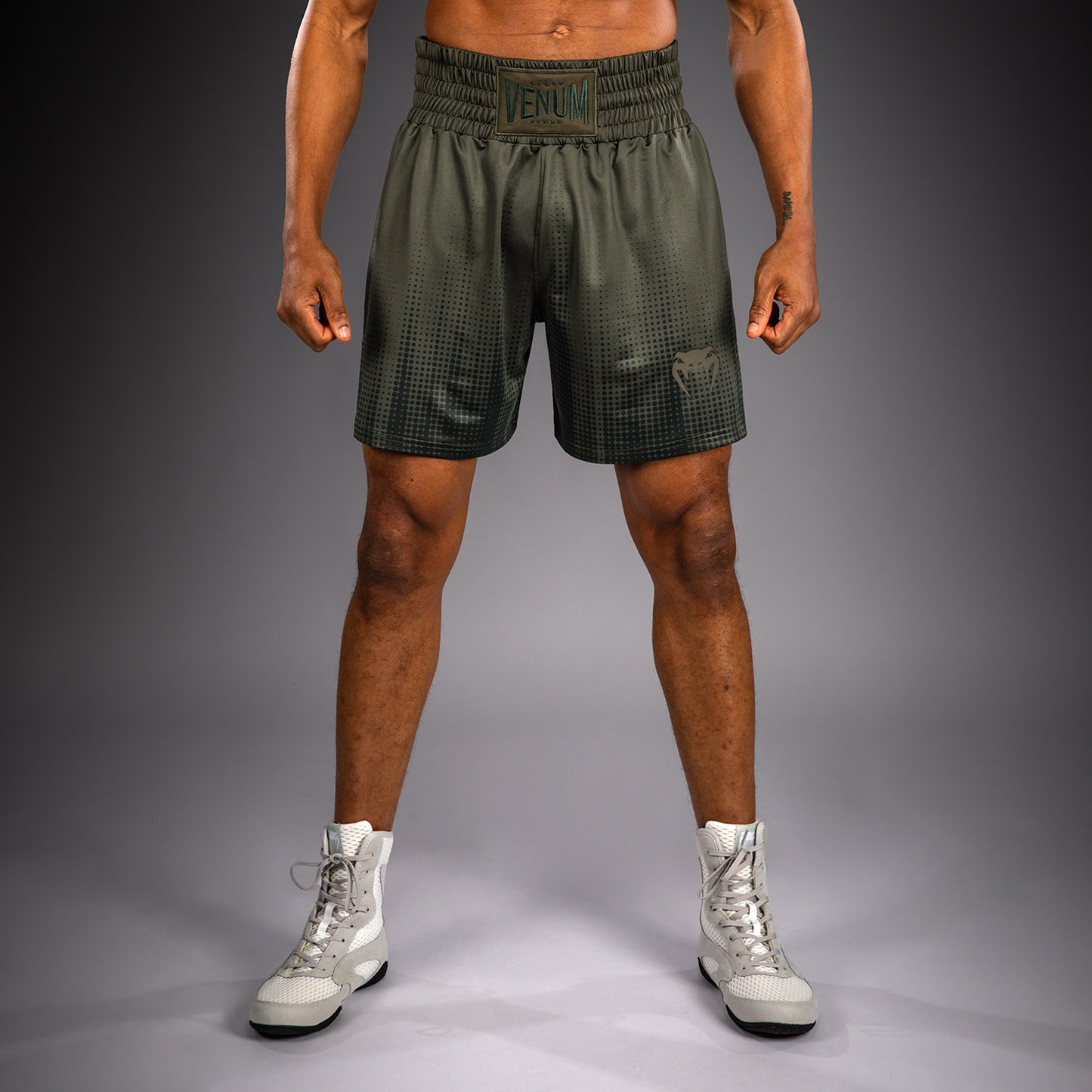 Venum Stealth Boksshort – Kaki/Donkergroen