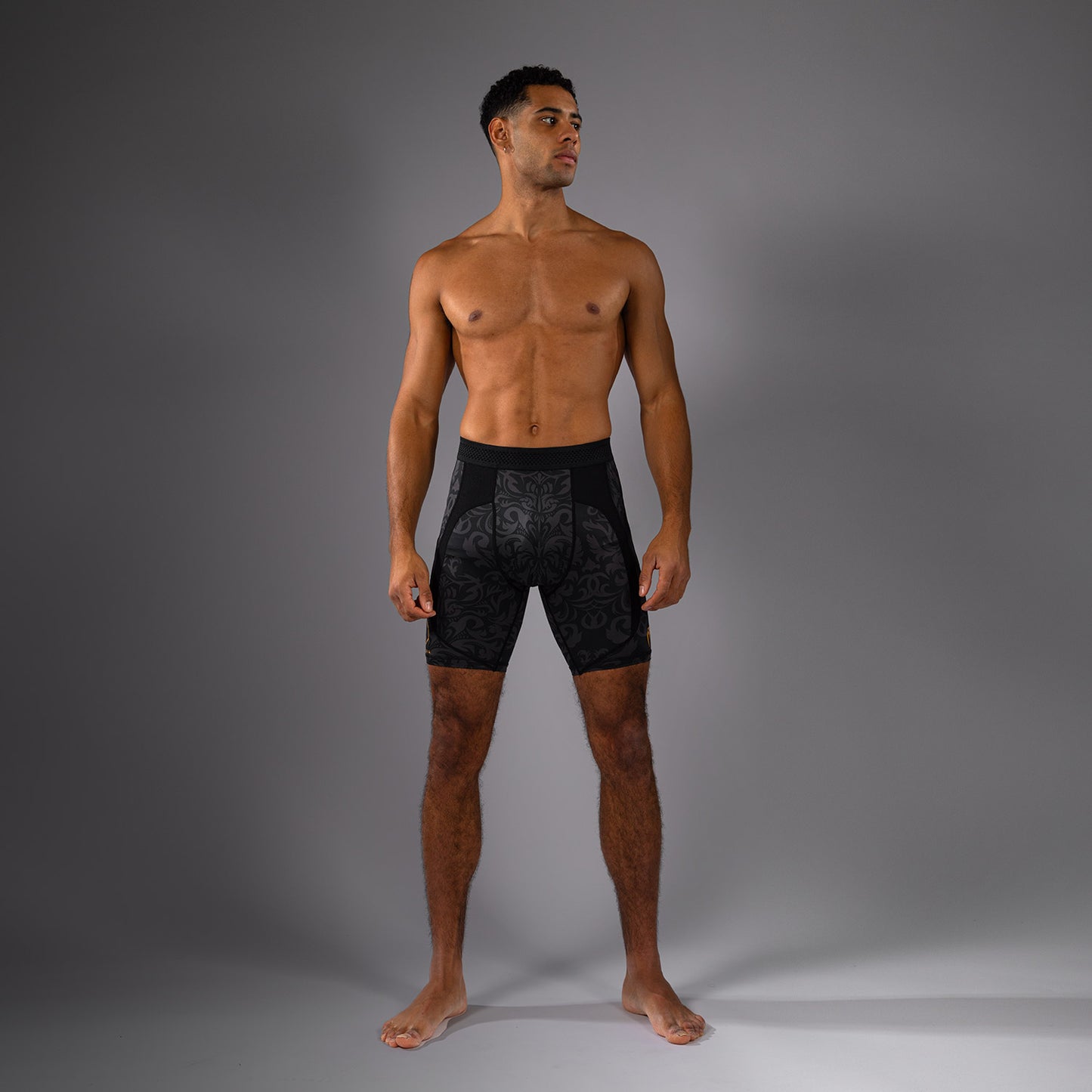 Venum x Topuria Unmatched Edition Vale Tudo Shorts - Zwart/Goud