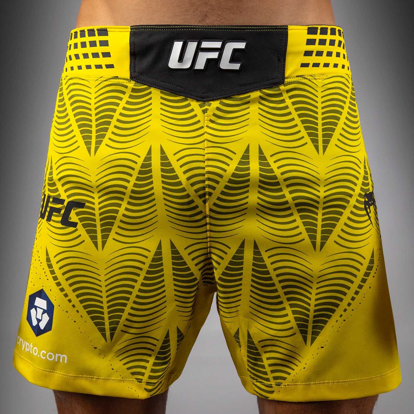 UFC Zenith by Venum Authentic Fight Night Short Fit Fight Short Heren Personalized - Geel
