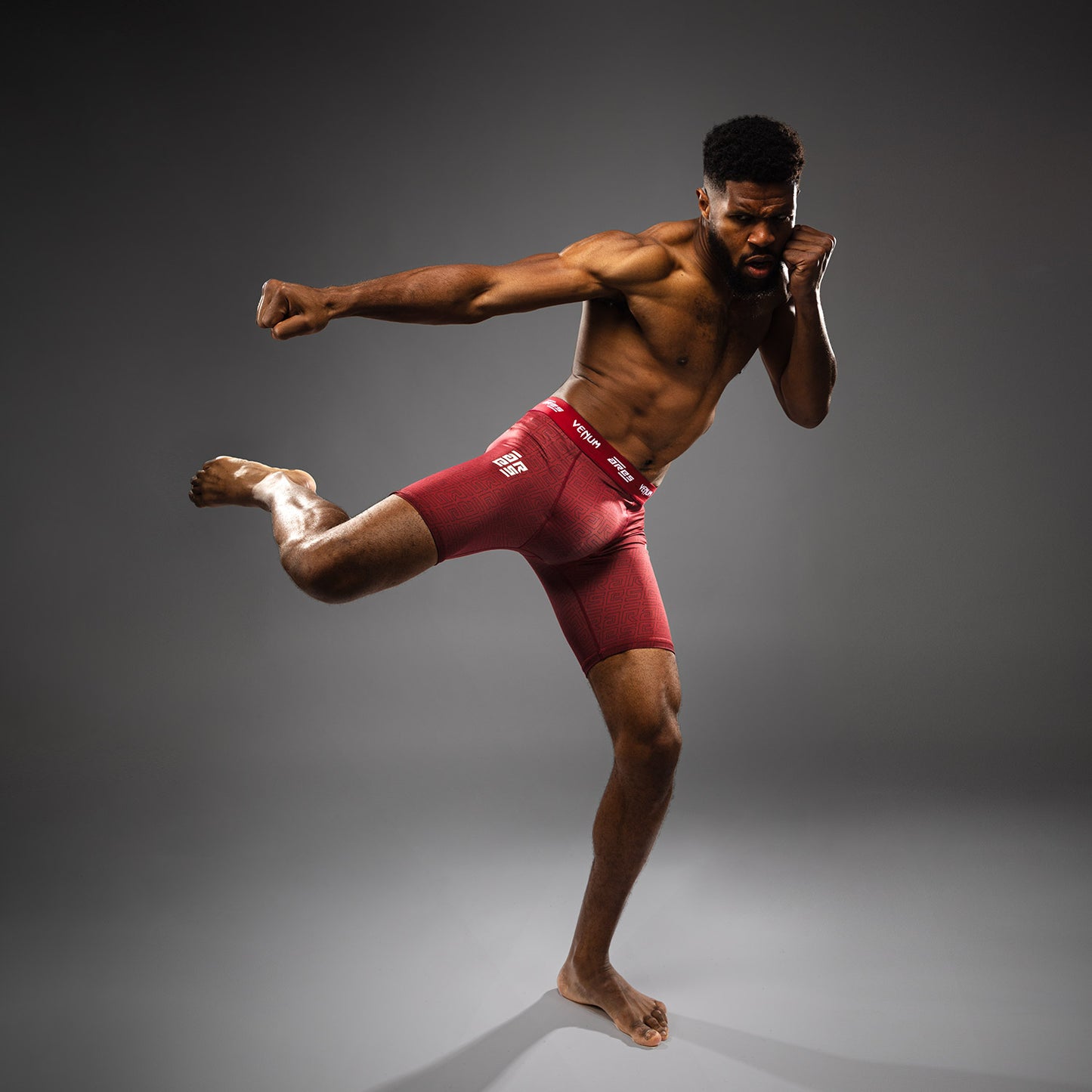 Venum x Ares Heren Vale Tudo Shorts - Bordeaux