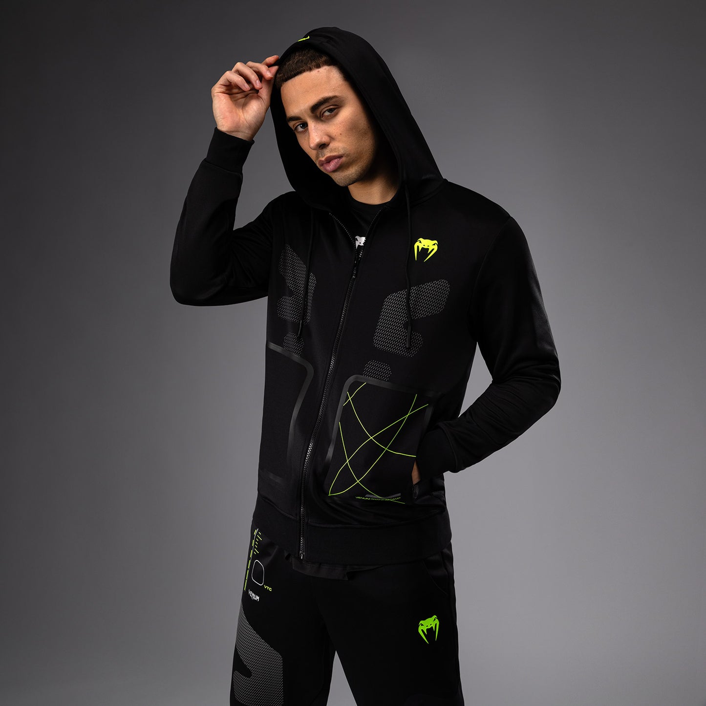 Venum Training Camp 4.0 Full Zip Hoodie met volledige rits - Zwart/Neogroen