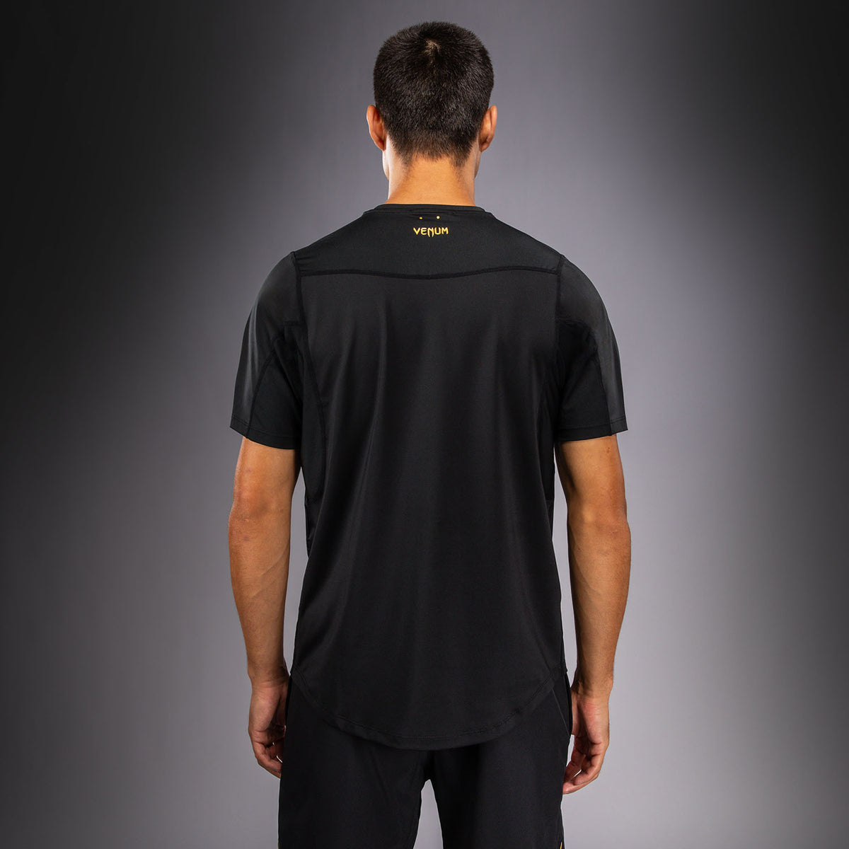 Venum G-Core Dry Tech T-shirt - Zwart/Goud