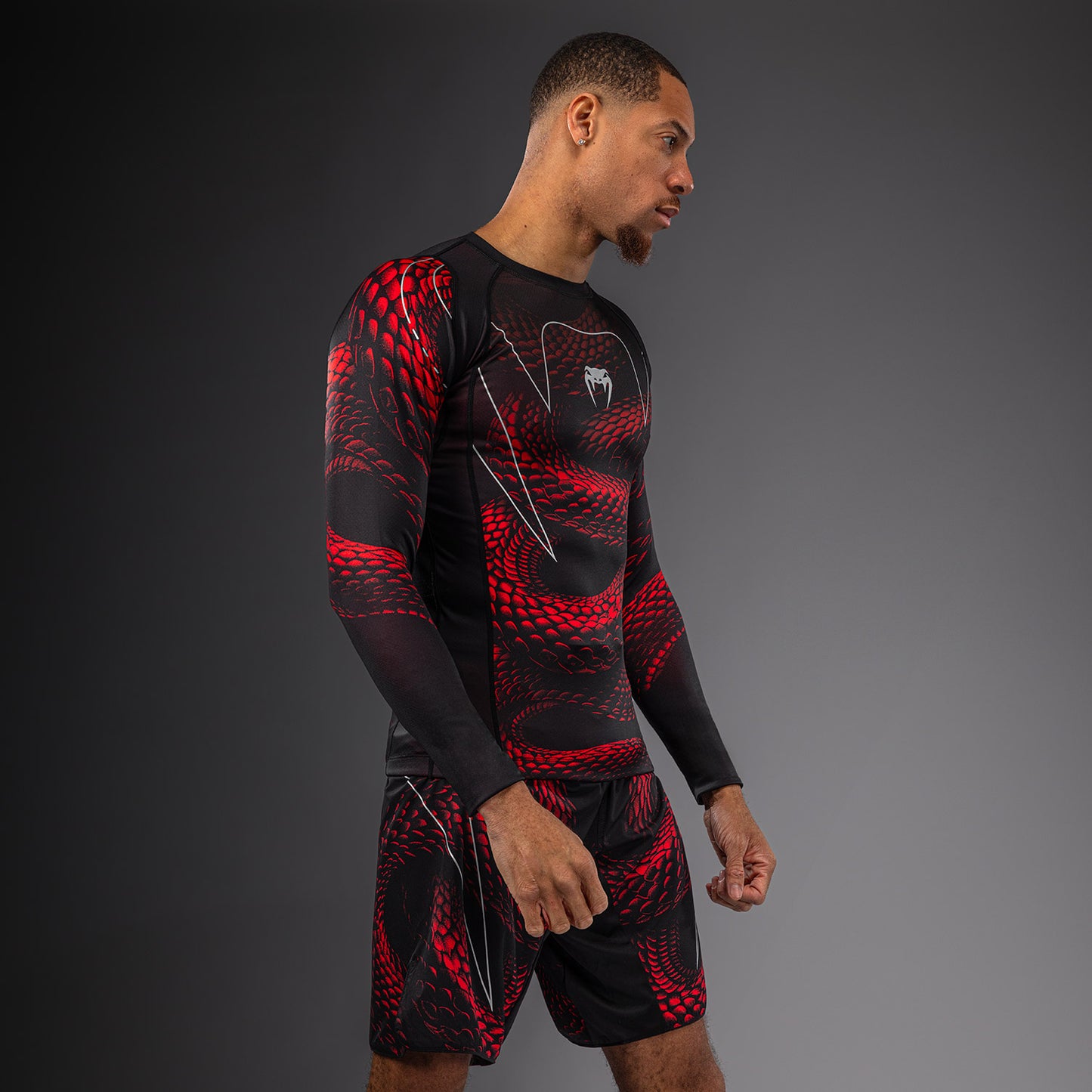 Venum Matupa Rashguard met lange mouwen - Zwart/Rood/Zilver