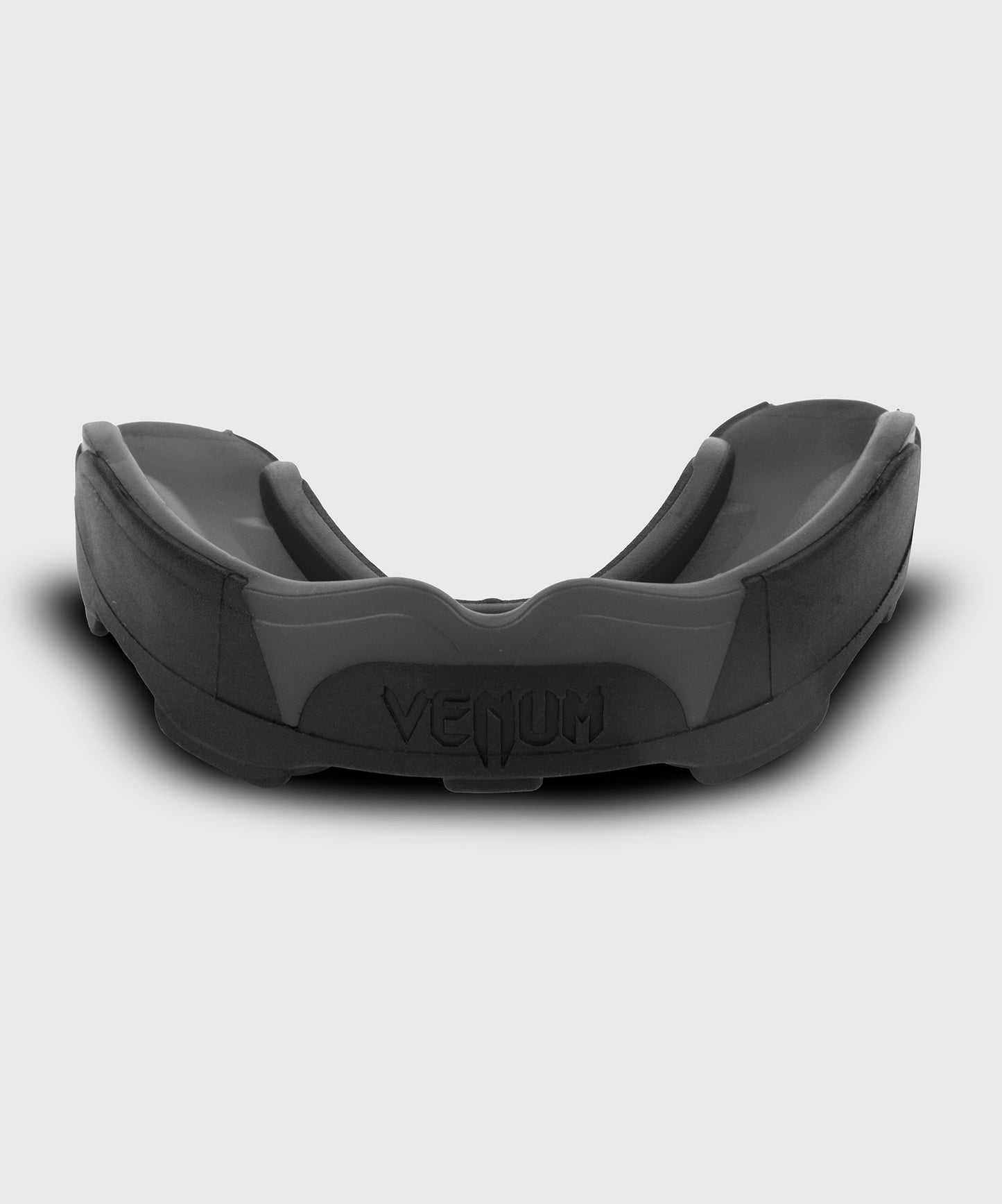 Venum Predator Gebitsbeschermer - Zwart