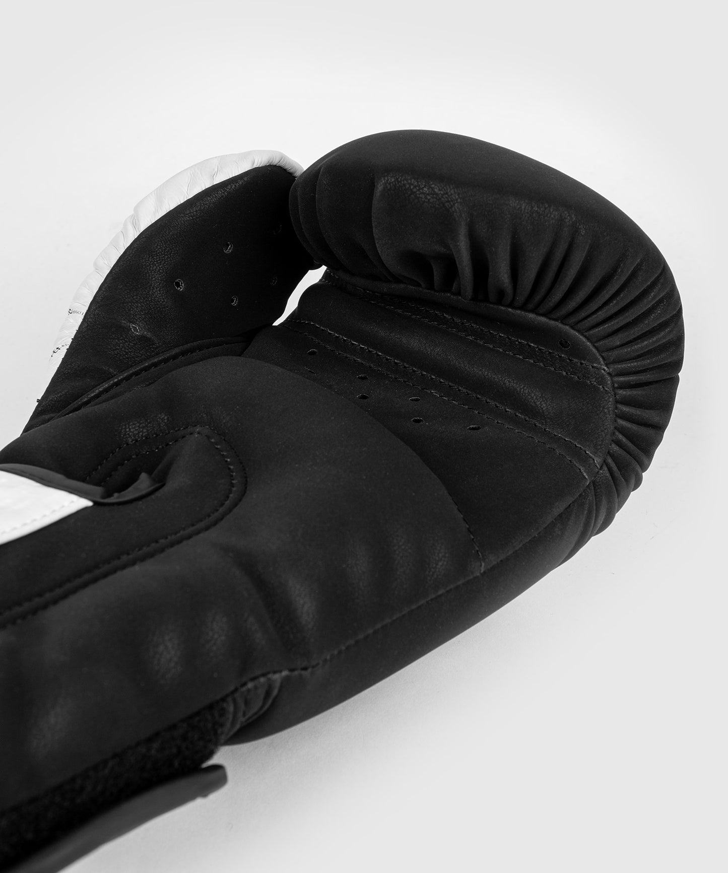 Venum Legacy Bokshandschoenen