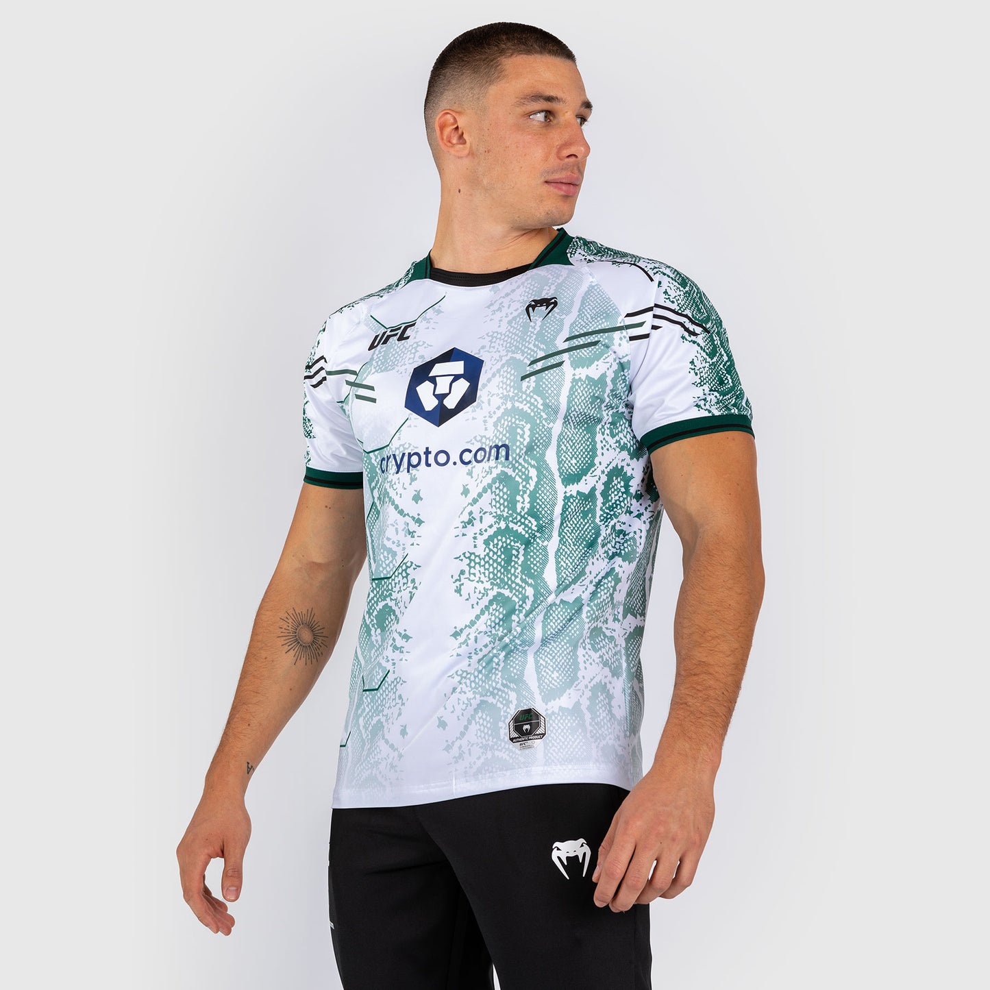 UFC Adrenaline by Venum Authentic Fight Night Trui voor Heren - Emerald Edition - Wit/Groen