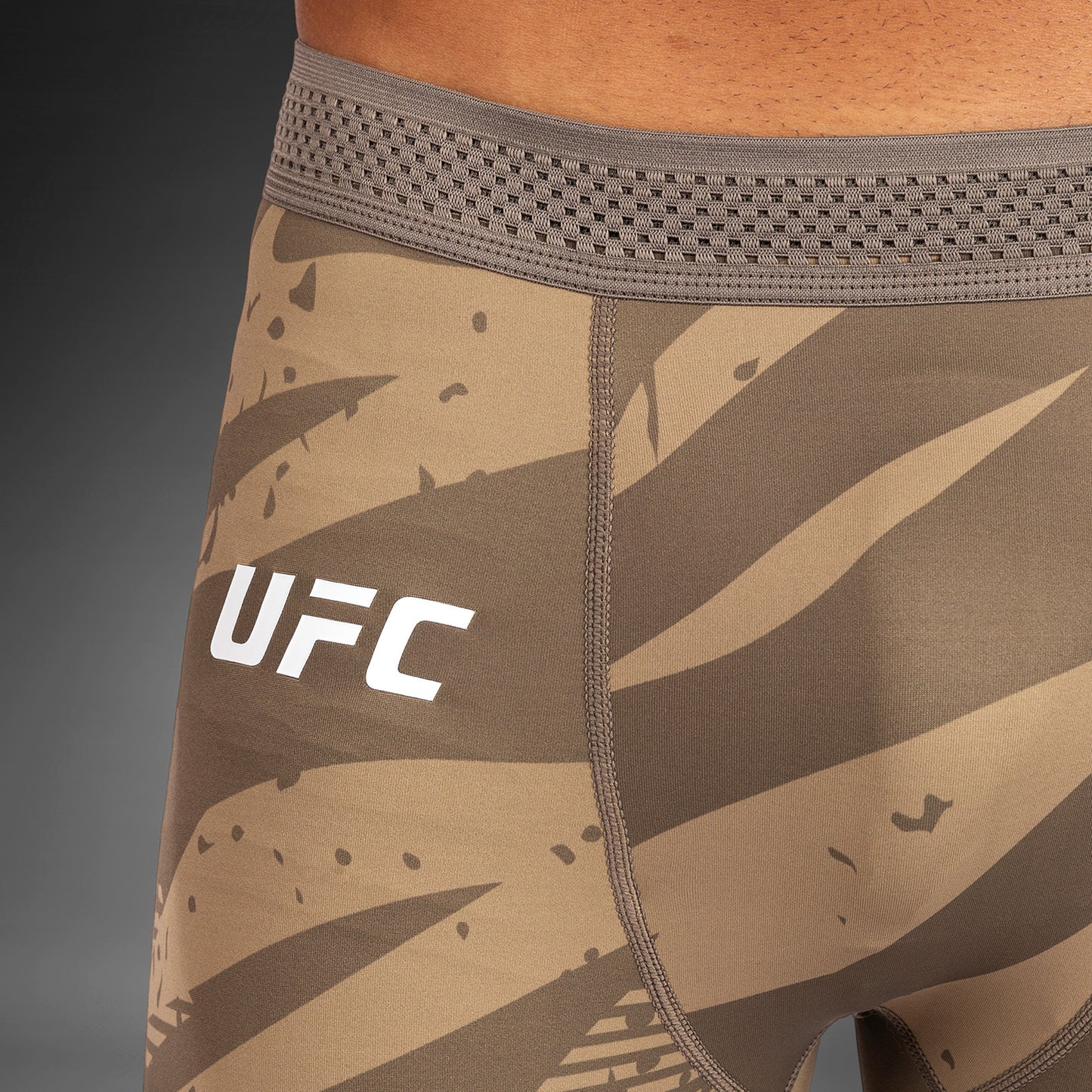 UFC Adrenaline By Venum Fight Week Mannen Vale Tudo Shorts - Desert Camo