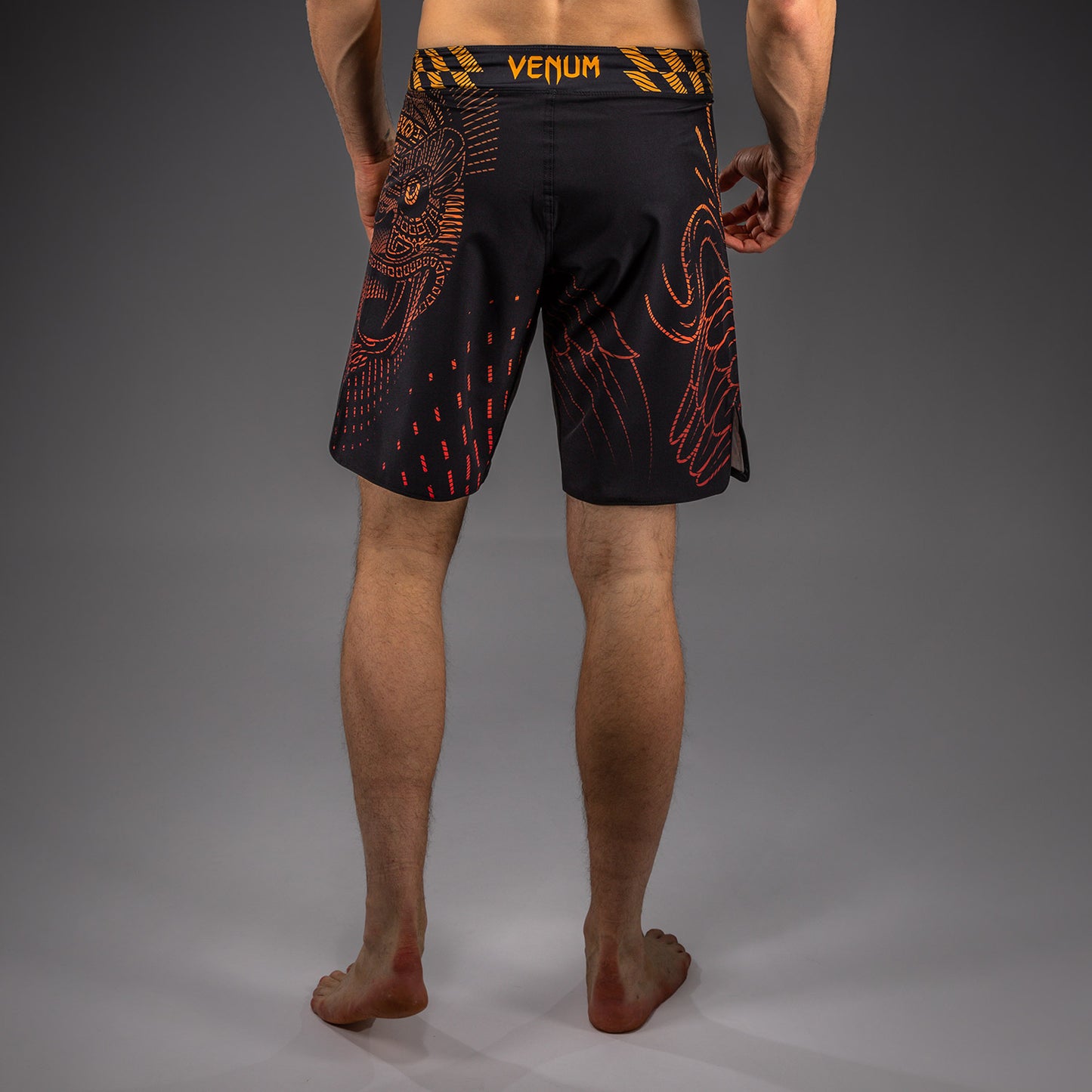 Venum Quetzal Fury Fightshorts - Zwart/Fury Rood/Tangerine