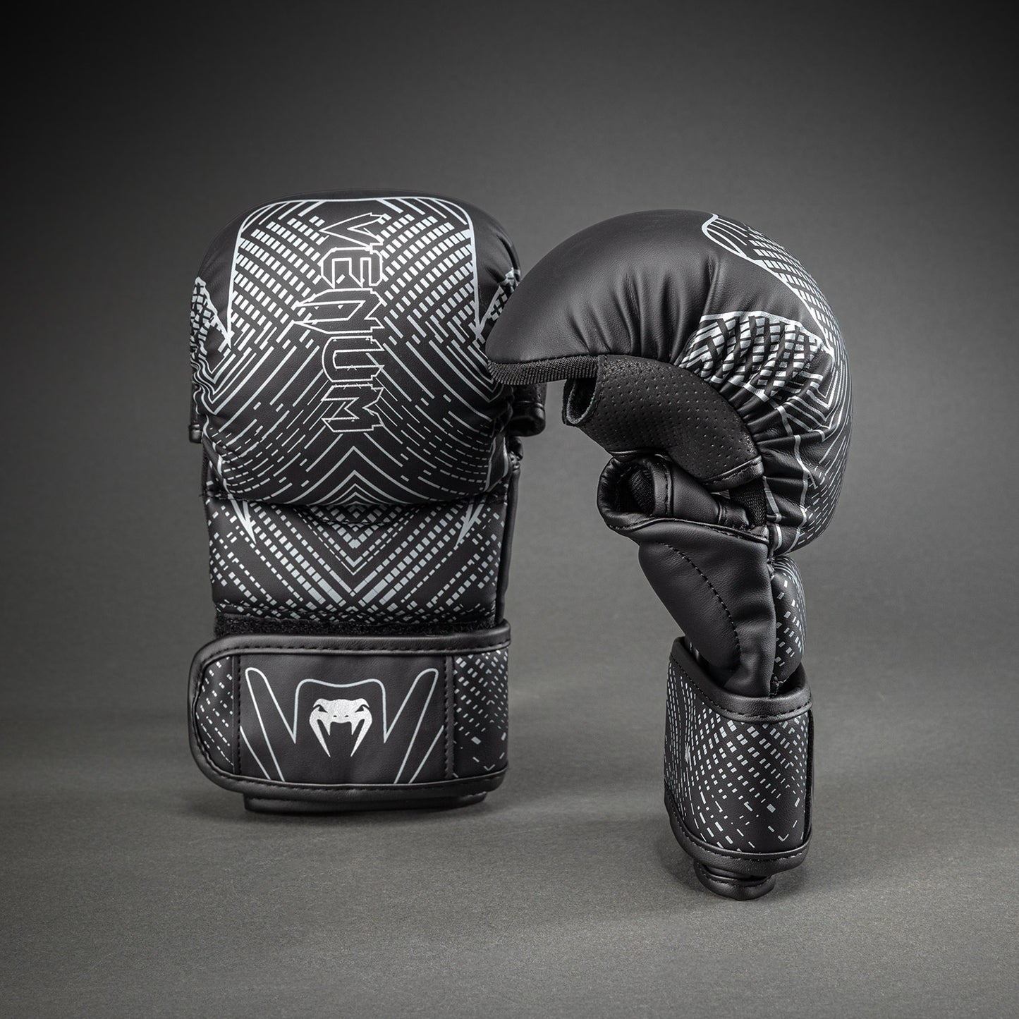 Venum Midnight Fury Sparring Handschoenen – Zwart/Grijs/Zilver