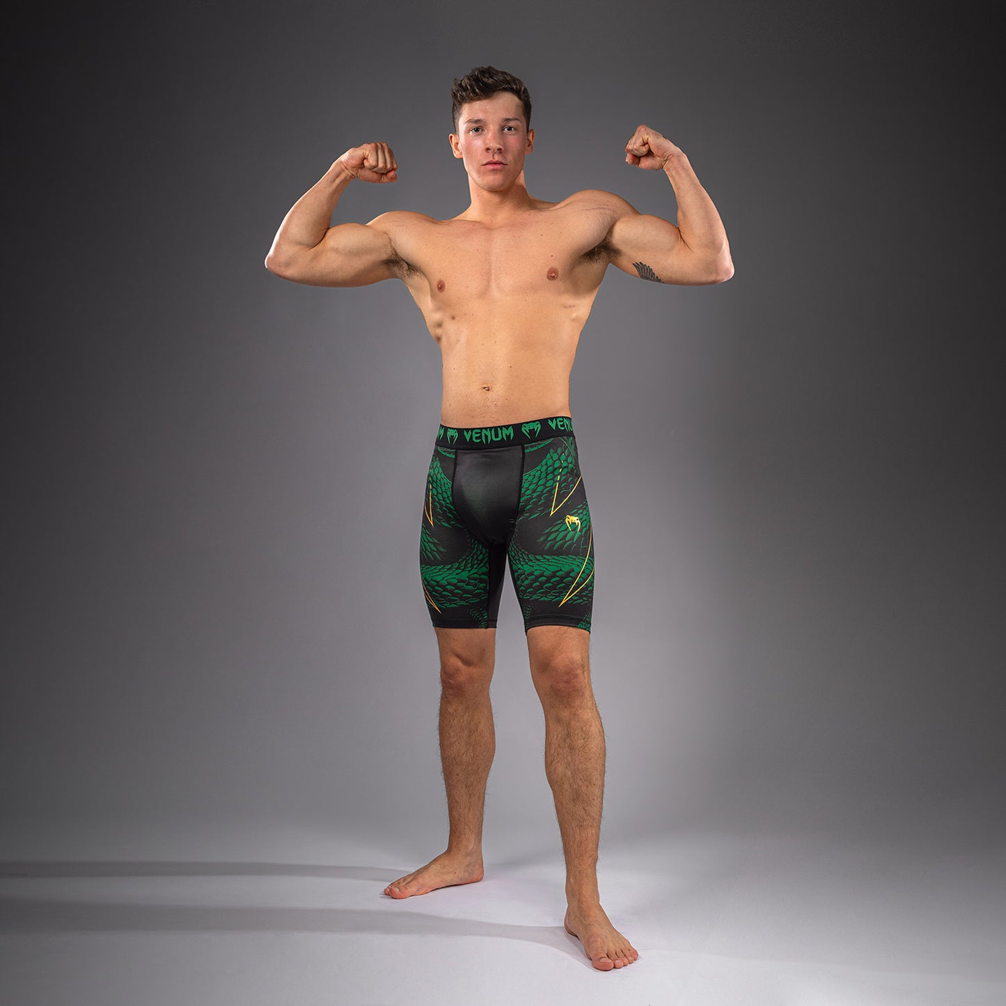 Venum Matupa Compressieshort - Zwart/Groen/Goud