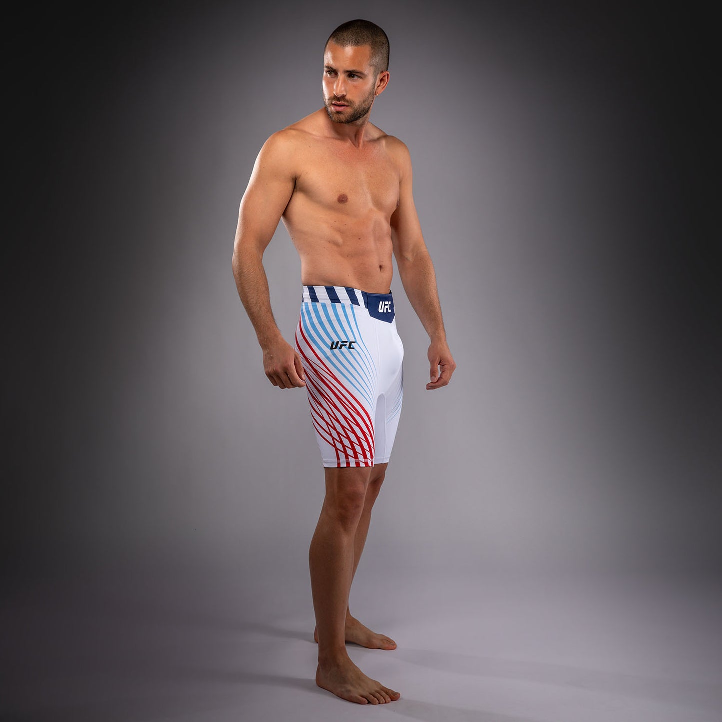 Official UFC Freedom 250 by Venum Authentic Fight Night Vale Tudo Shorts voor heren - Wit