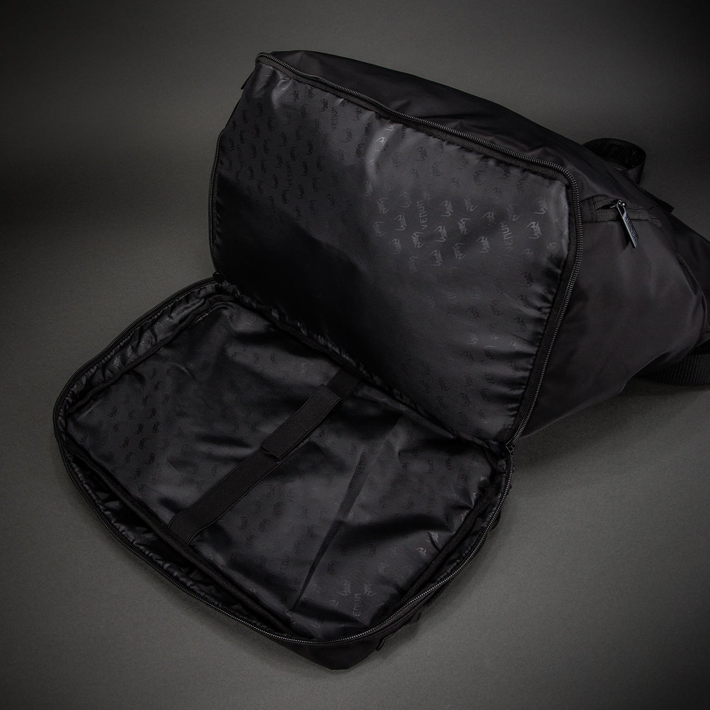 Venum Essential Sporttas - Zwart