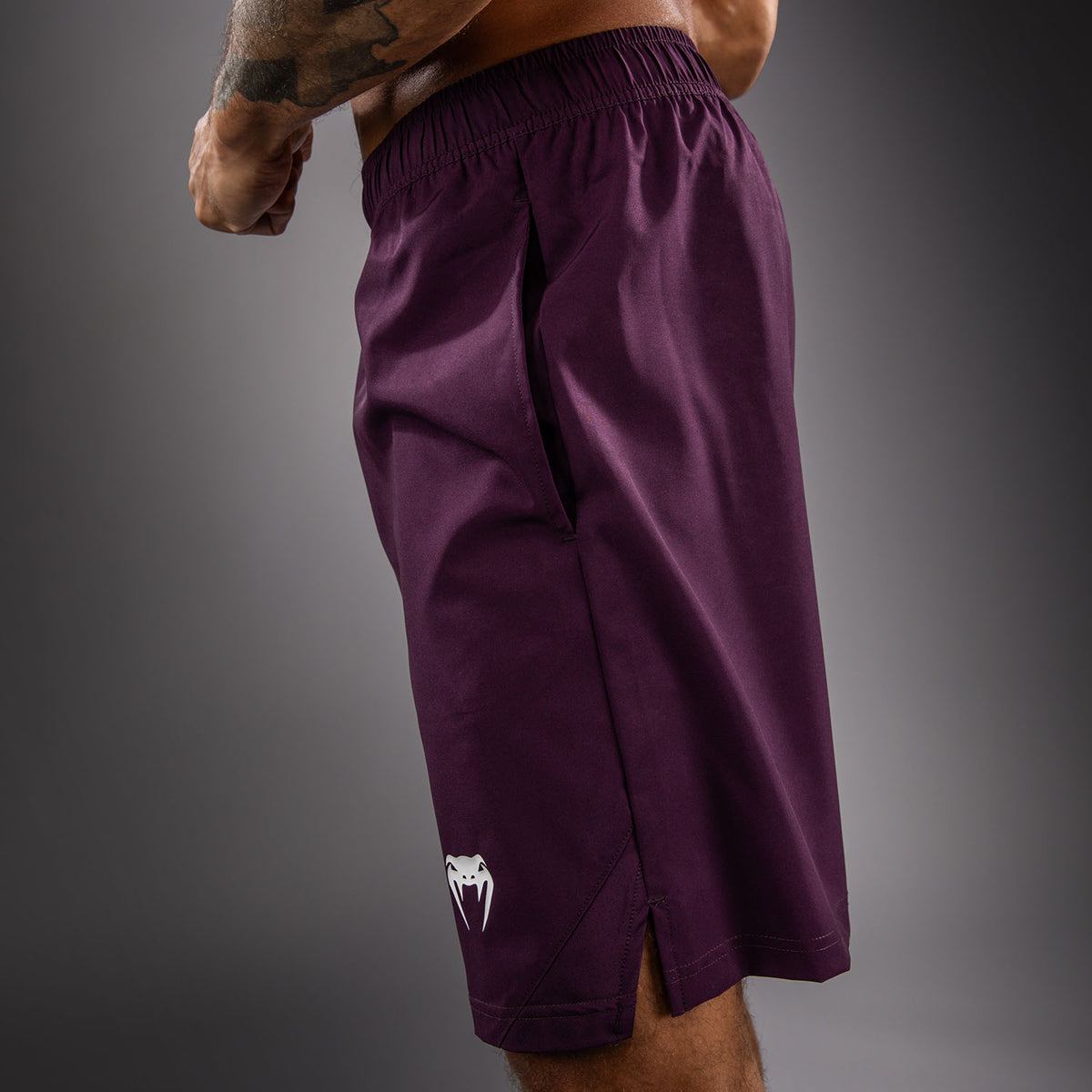 Venum Contender trainingsshort - Donkerpaars/Wit