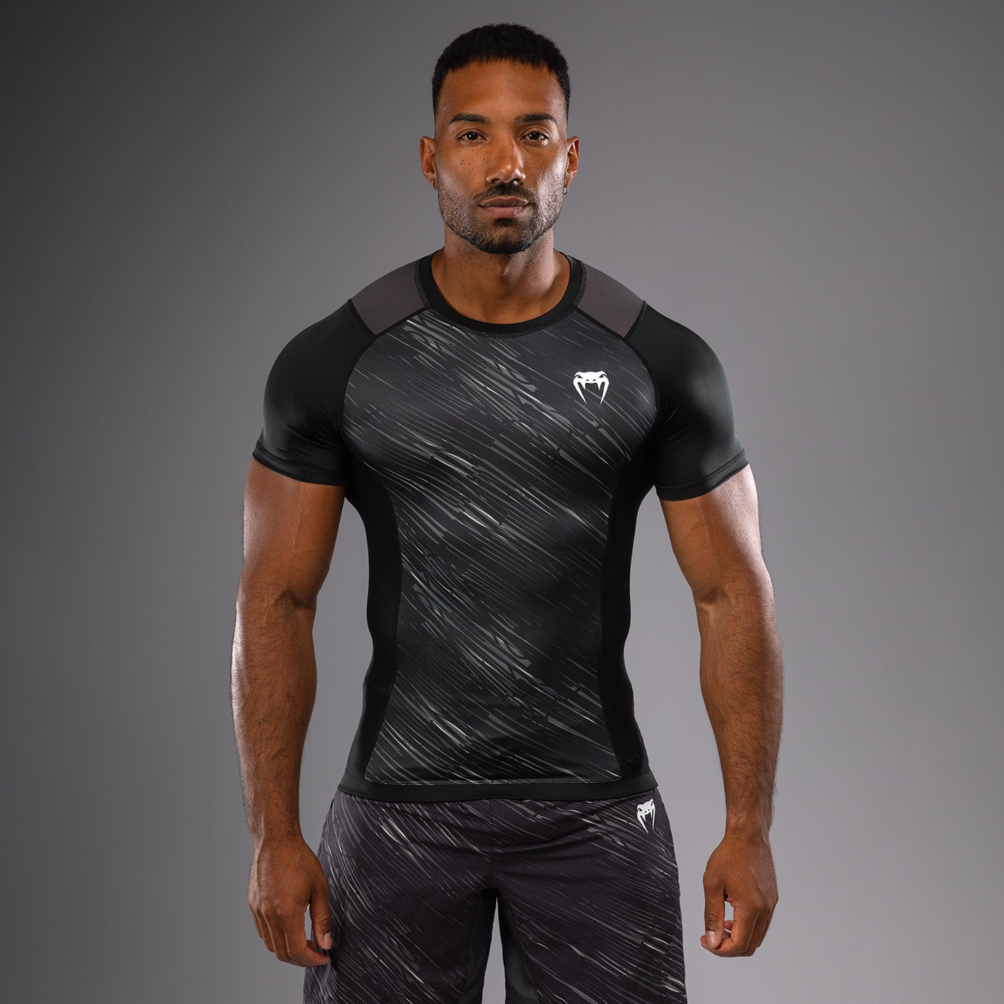 Venum Rapid Korte Mouwen Rashguard - Zwart/Stormgrijs