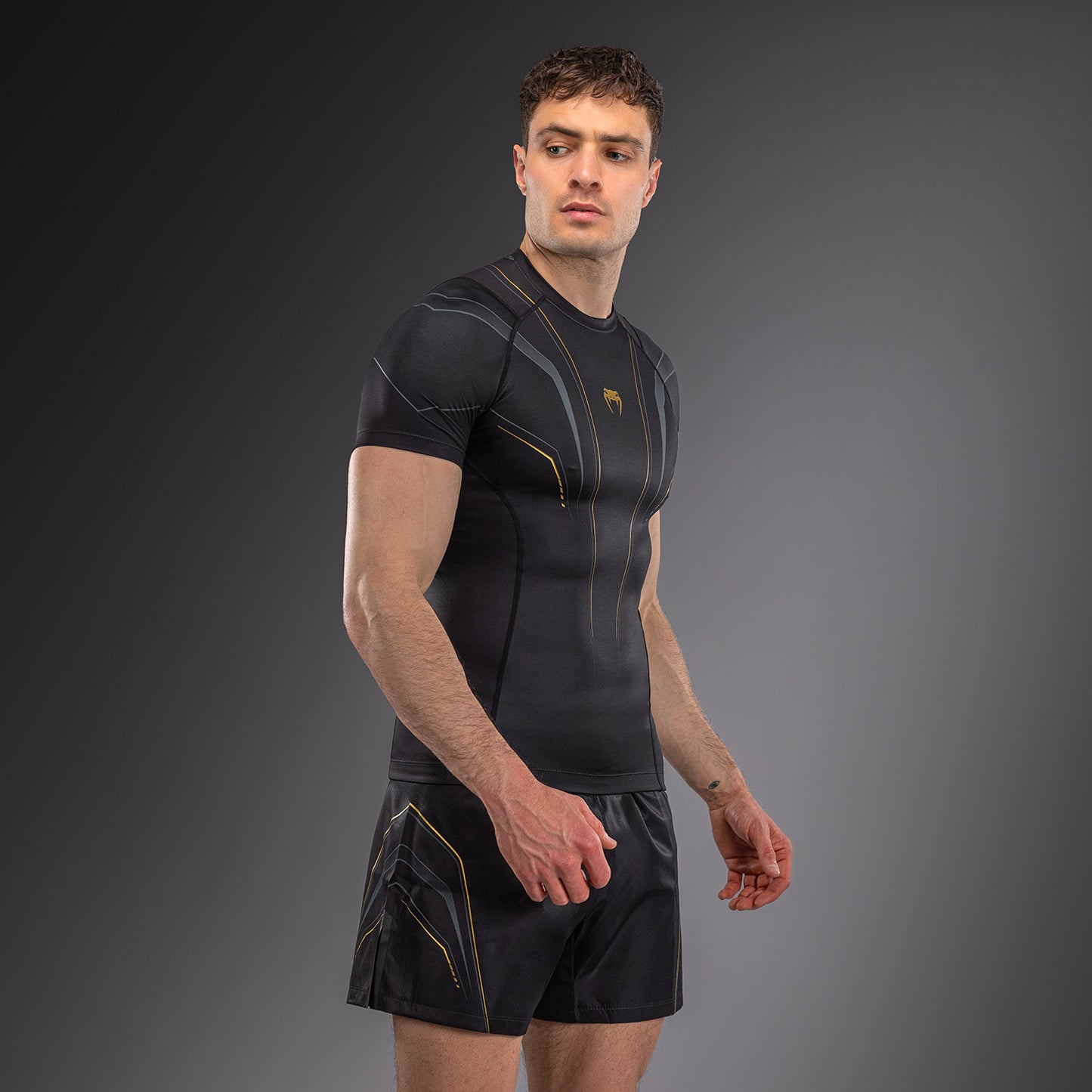 Venum Streamline Rashguard met korte mouwen – Zwart/Goud