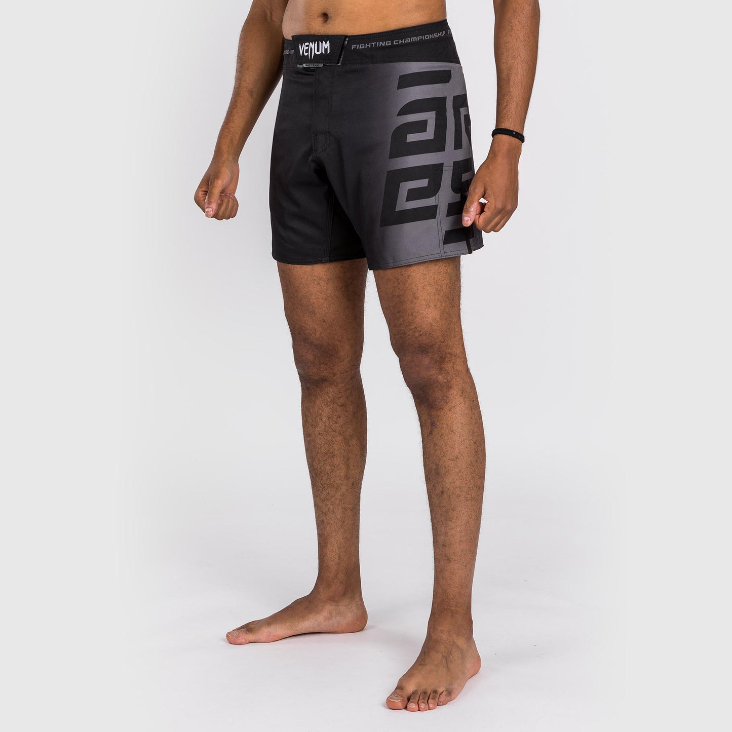 Venum x Ares  Vechtshort - Zwart